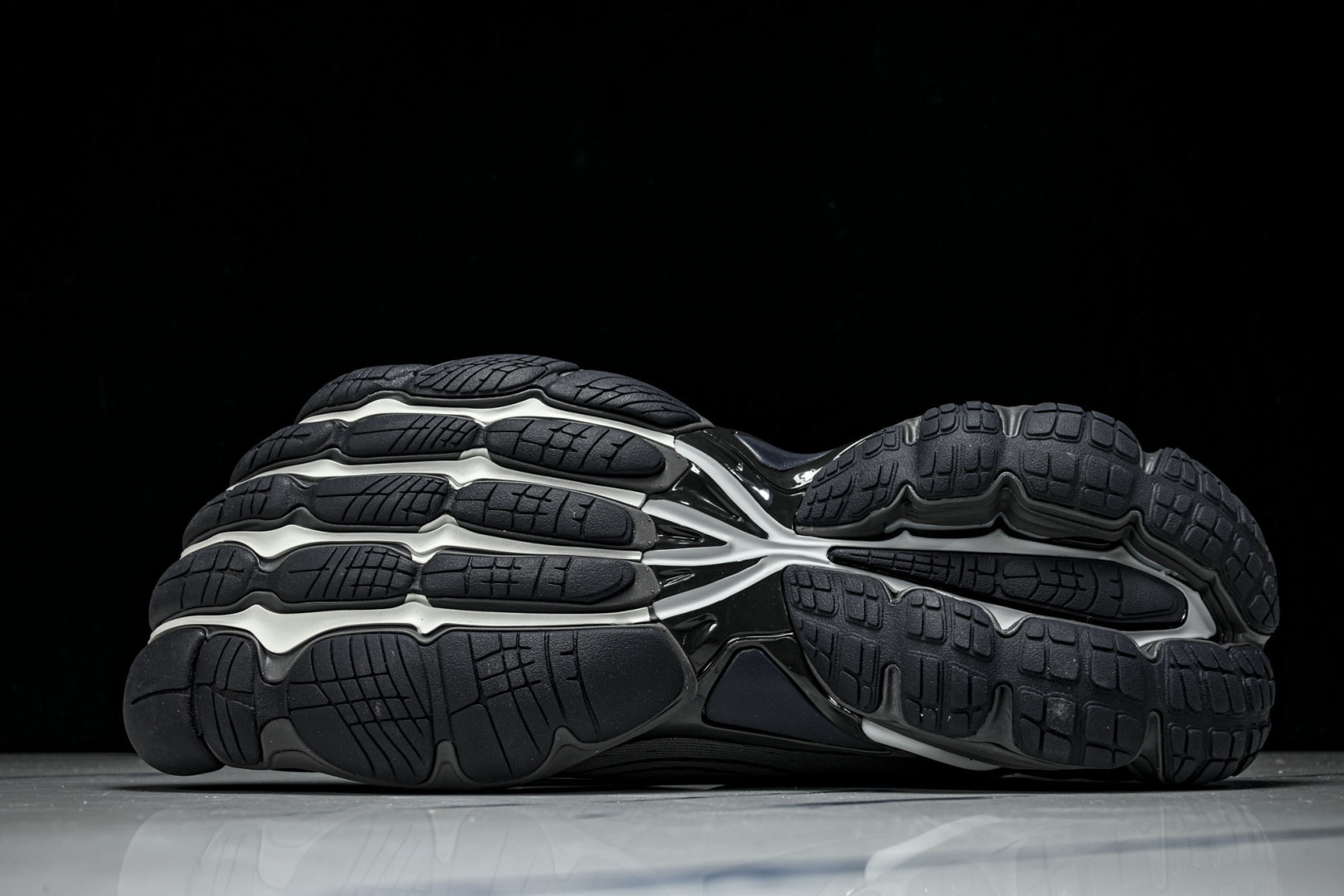 巴黎 EUR:35-46 偏大一码纯原-Balenciaga Anatomic Runner 黑色 YZ