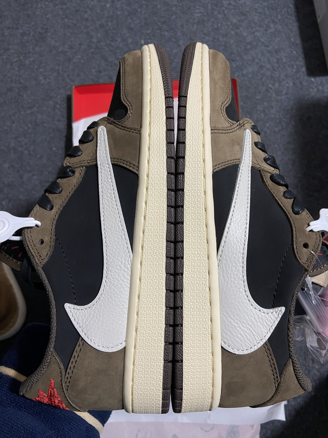 AJ1 Low 尺码:40.5-48.5纯原出品-Travis Scott x Air Jordan 1