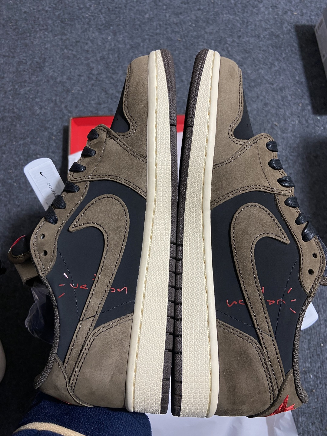 AJ1 Low 尺码:40.5-48.5纯原出品-Travis Scott x Air Jordan 1