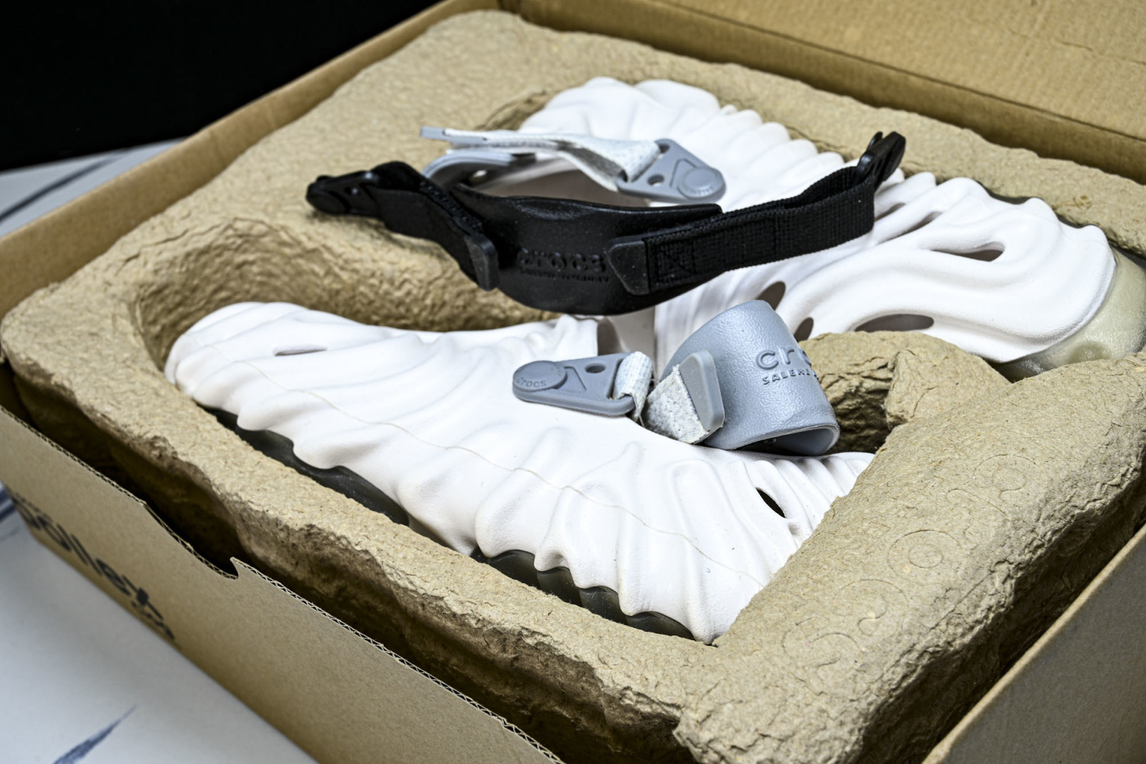 Crocs 尺码:36-46纯原版出品-纯原礼盒版-卡洛驰 Salehe Bembury X crocs