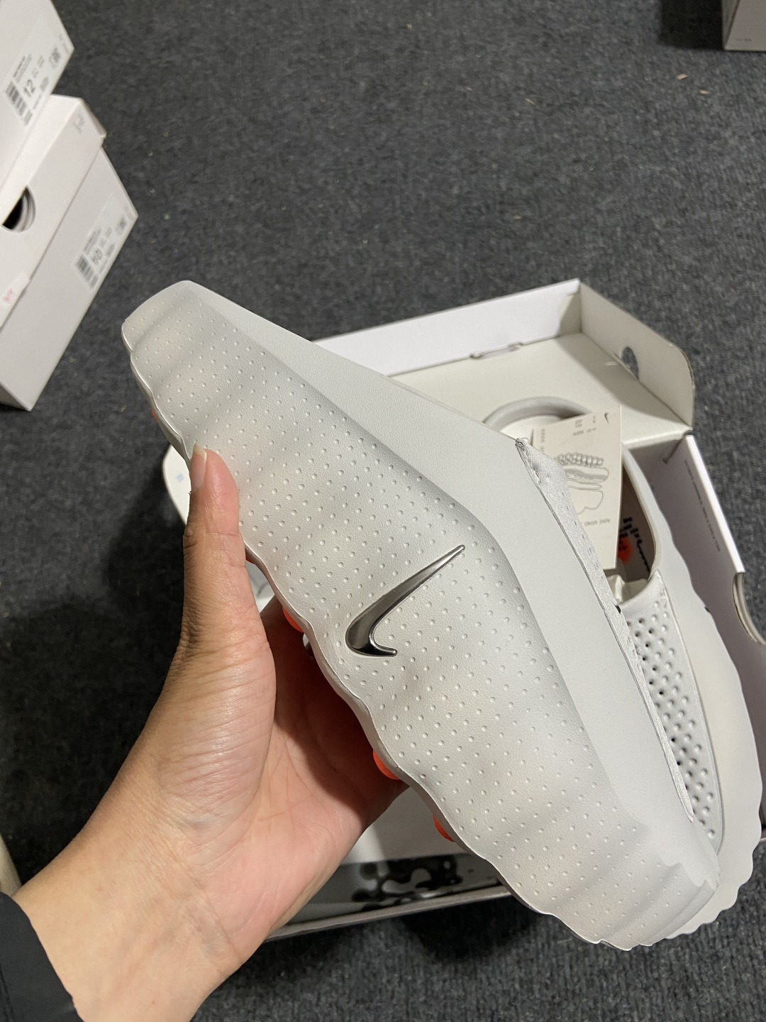 N 版 东南亚订单 Nike Mind 001 灰色货号：HQ4307-003尺码：36 36.5 37