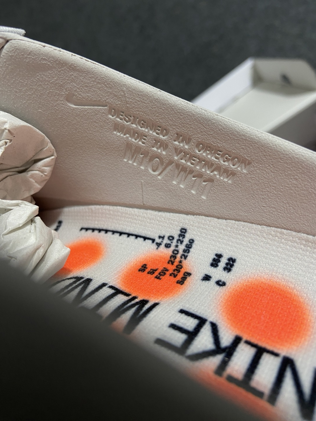 N 版 东南亚订单 Nike Mind 001 灰色货号：HQ4307-003尺码：36 36.5 37