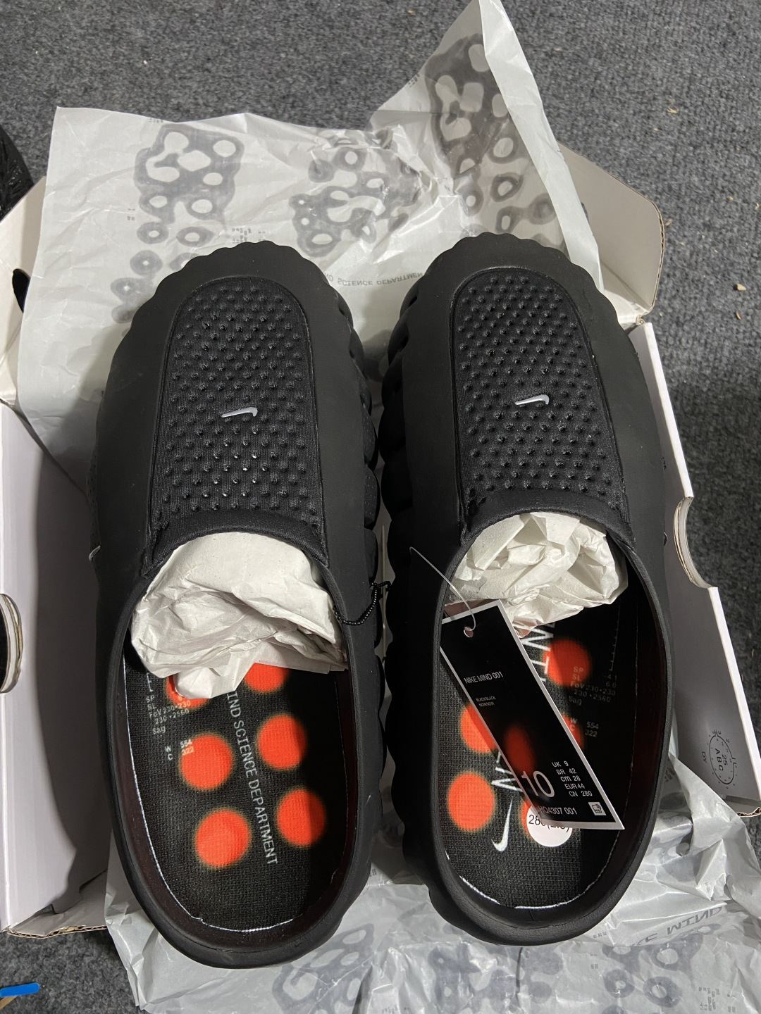 N版 东南亚订单 Nike Mind 002 黑色货号：HQ4307-001尺码：36 36.5 37 