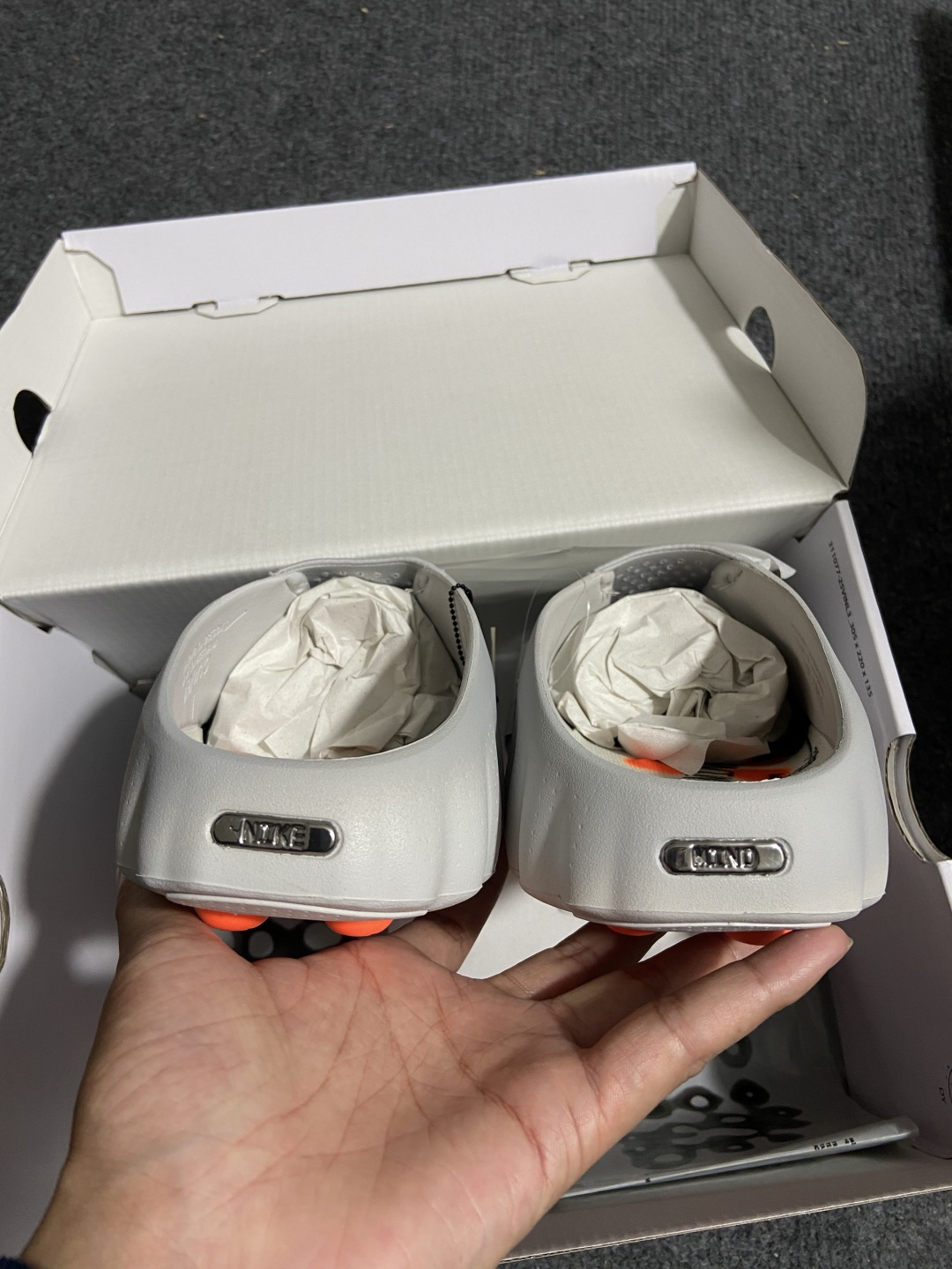 N 版 东南亚订单 Nike Mind 001 灰色货号：HQ4307-003尺码：36 36.5 37