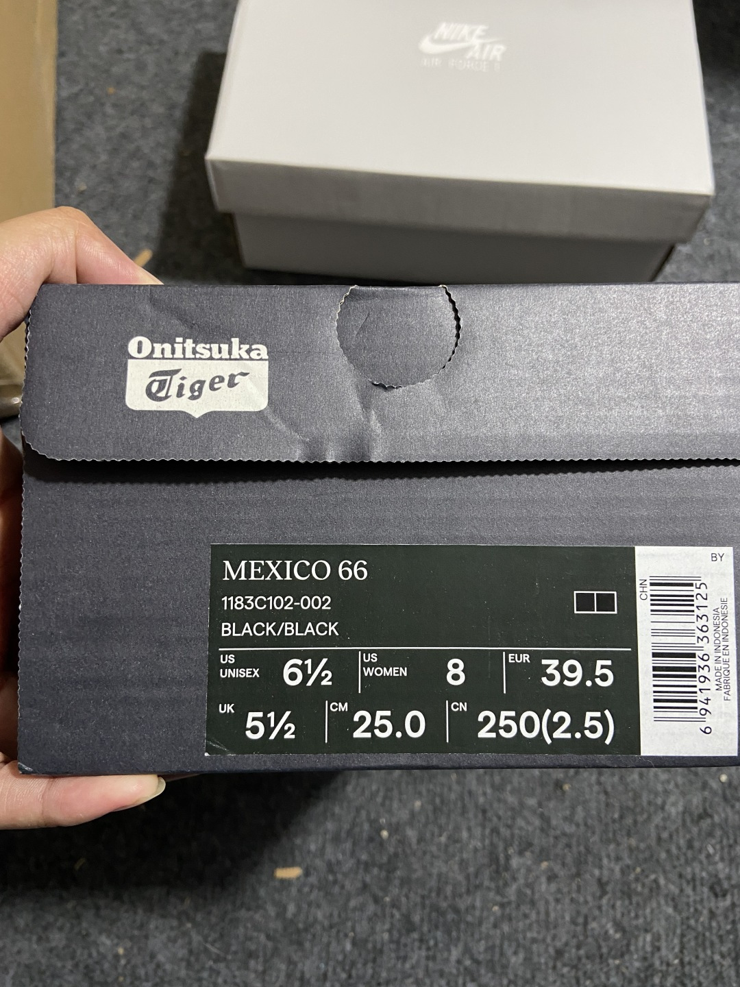版型 用料 细节 清洁度 公司级别 可对比同价位 Onitsuka Tiger鬼塚虎 MEXICO 66