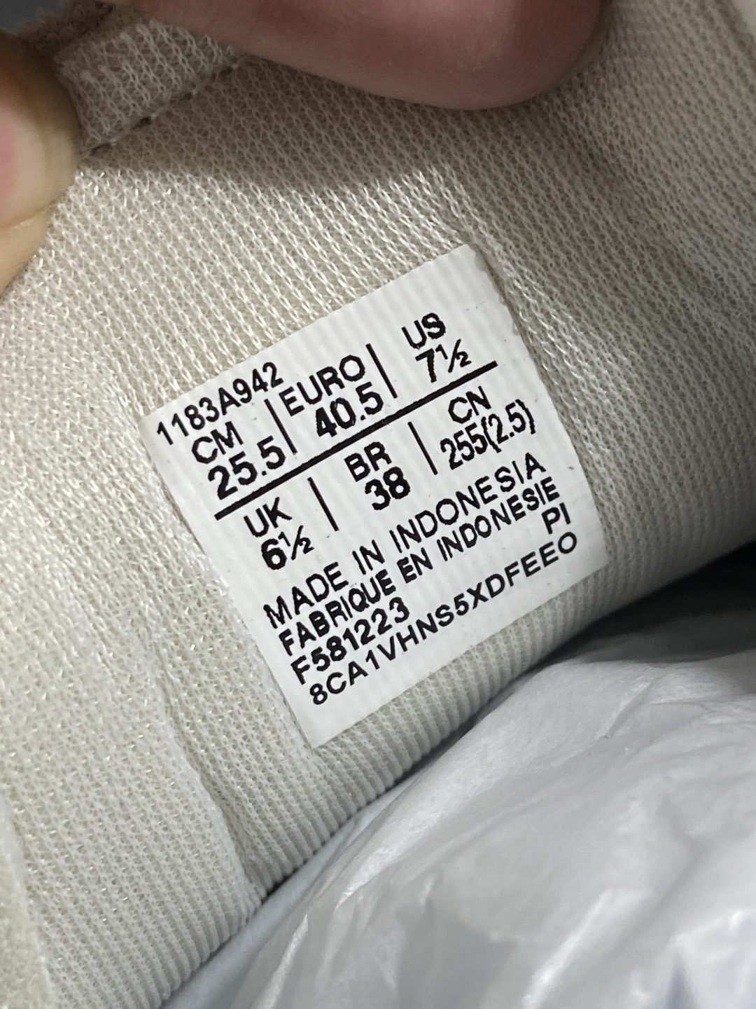 版型 用料 细节 清洁度 公司级别 可对比同价位 Onitsuka Tiger鬼塚虎 MEXICO 66