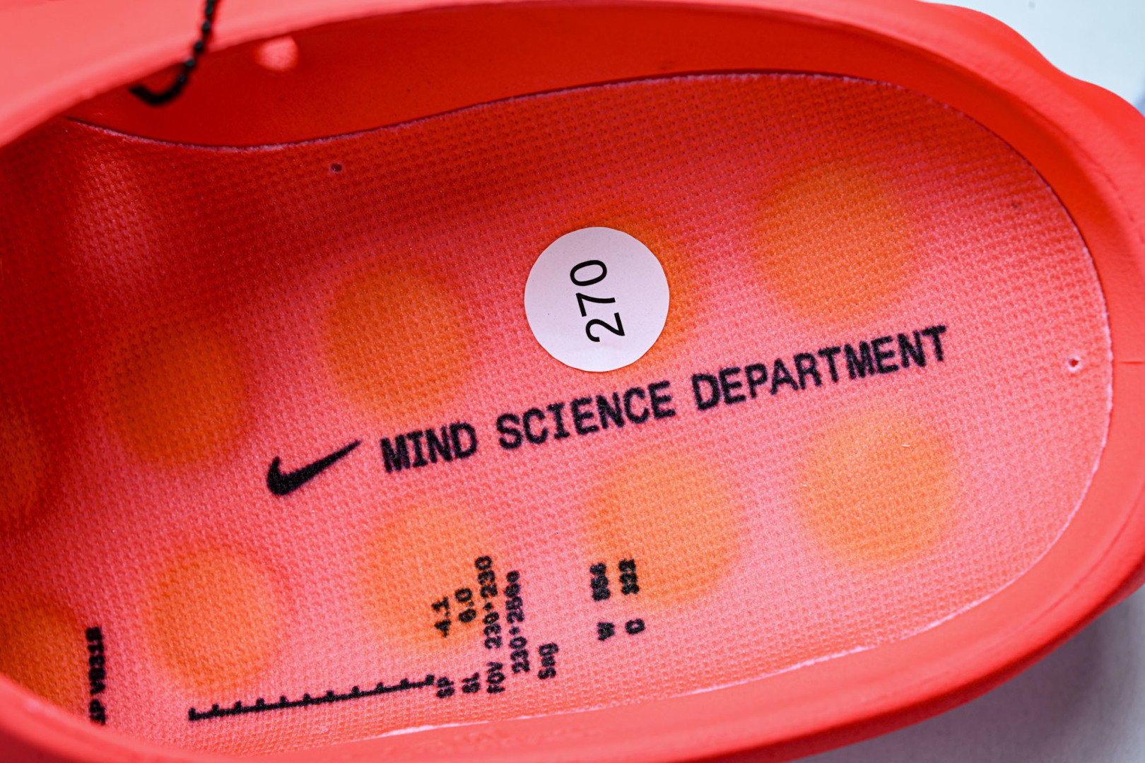 按摩托 尺码:36-50.5纯原版出品-NK Mind 001 Slide Solar Red 红色 H
