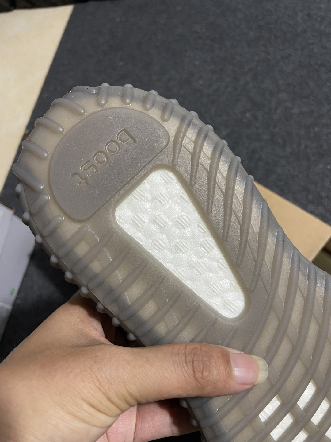Yeezy烟灰 鞋码36-48 纯原版出品-Yeezy350 V2 烟灰色 IF3219 YZ014