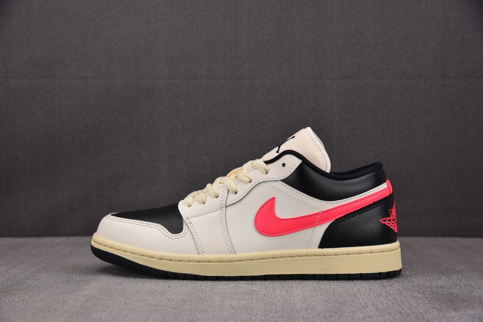 AJlow 尺码:35.5-46纯原版出品-WMNS Air Jordan 1 Low Flight C