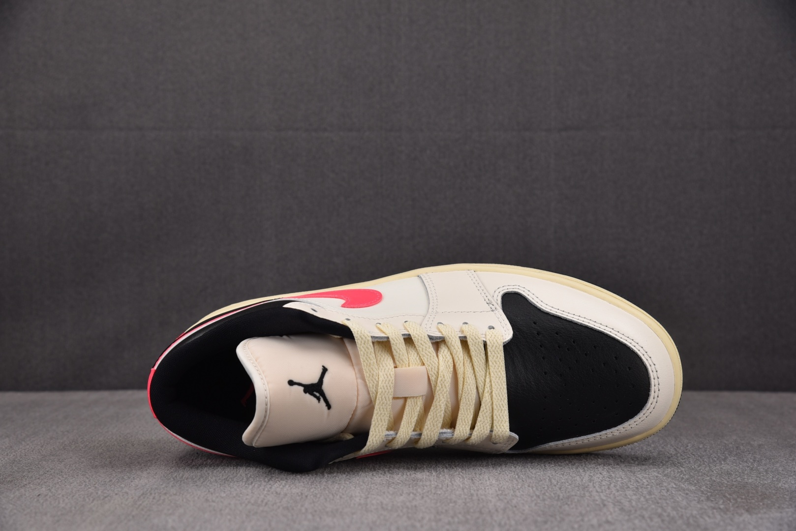 AJlow 尺码:35.5-46纯原版出品-WMNS Air Jordan 1 Low Flight C