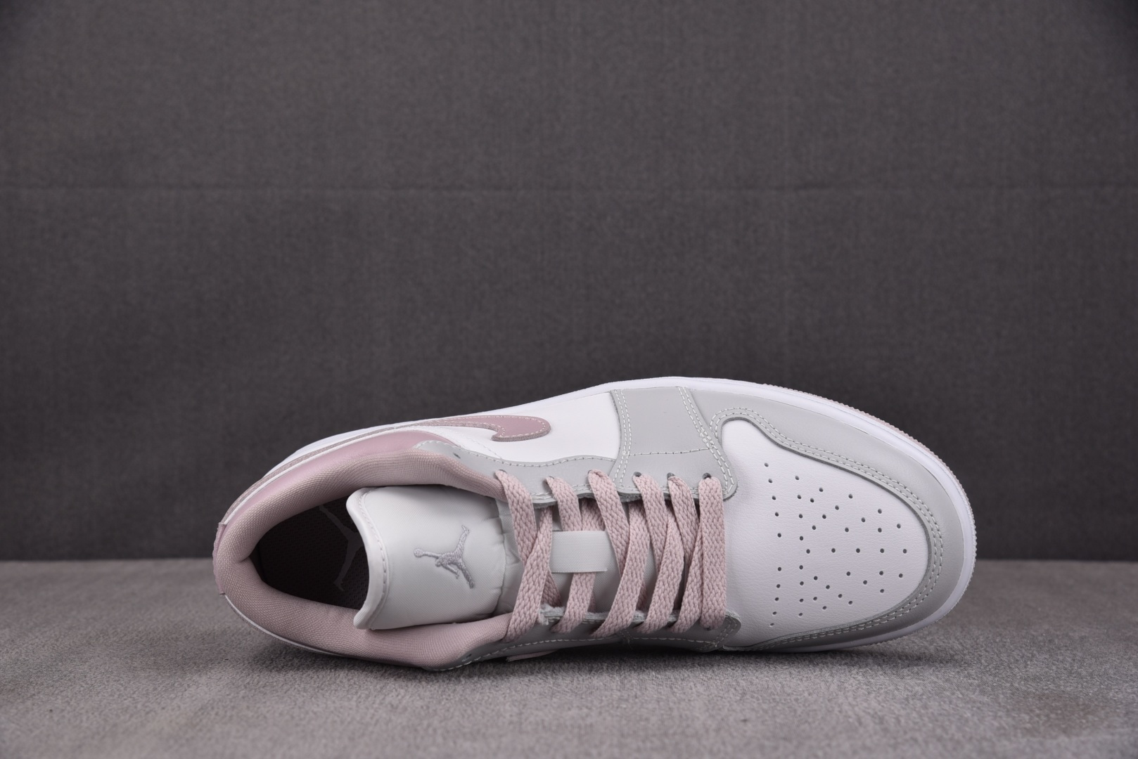 AJlow 尺码:35.5-46纯原版出品-WMNS Air Jordan 1 Low Particle
