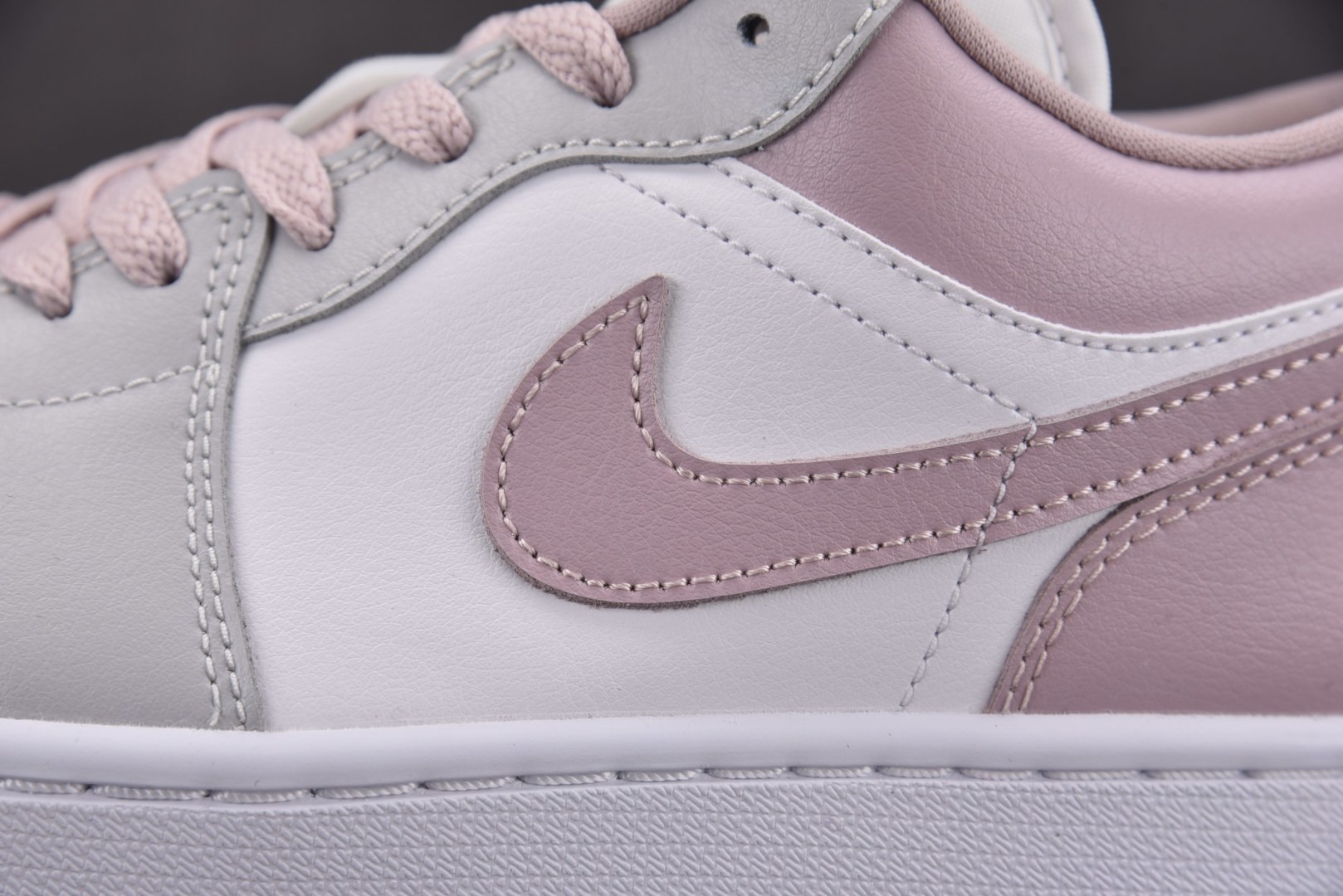 AJlow 尺码:35.5-46纯原版出品-WMNS Air Jordan 1 Low Particle