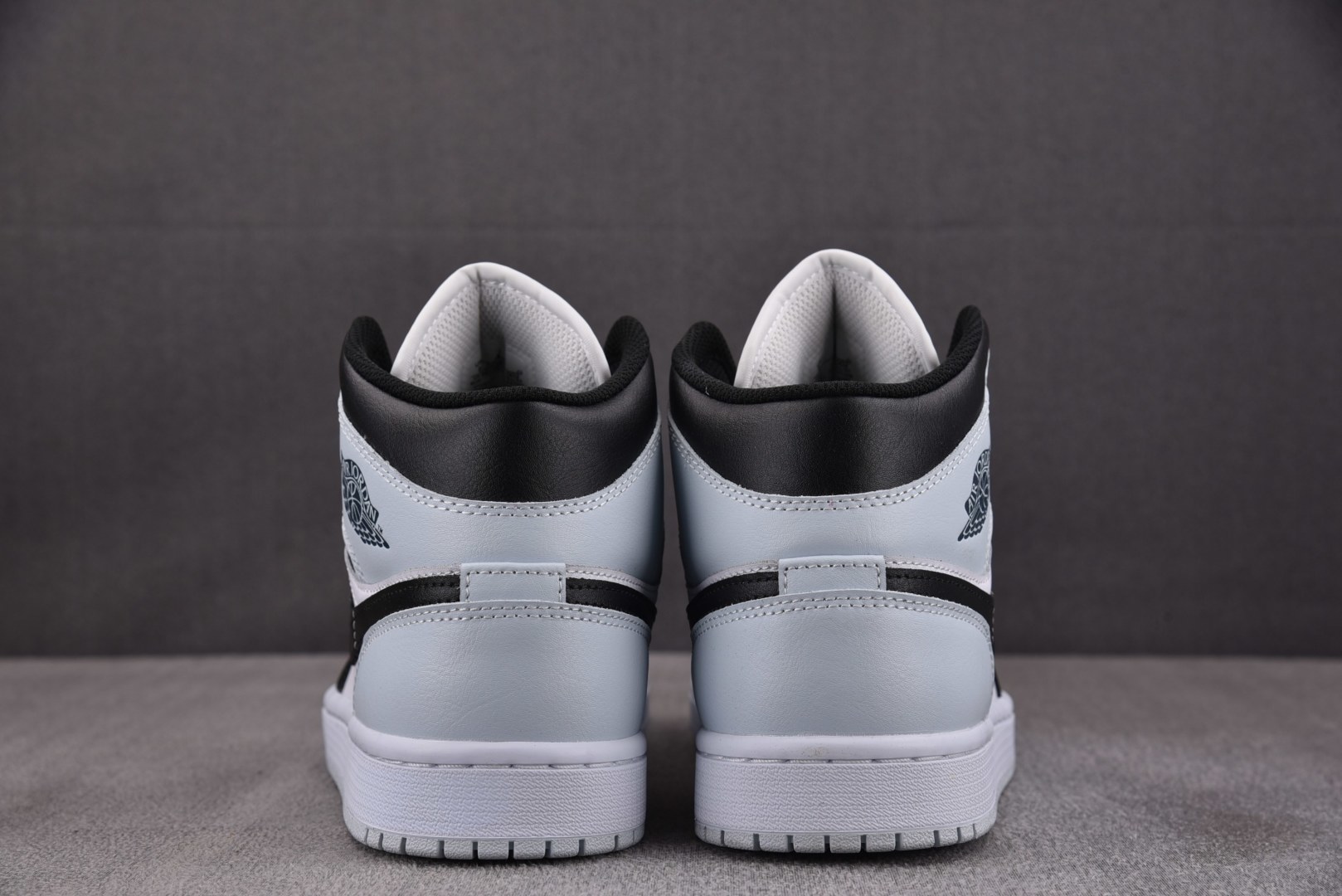 AJlow 尺码:40-46纯原版出品-Air Jordan 1 Mid Squadron Blue 特