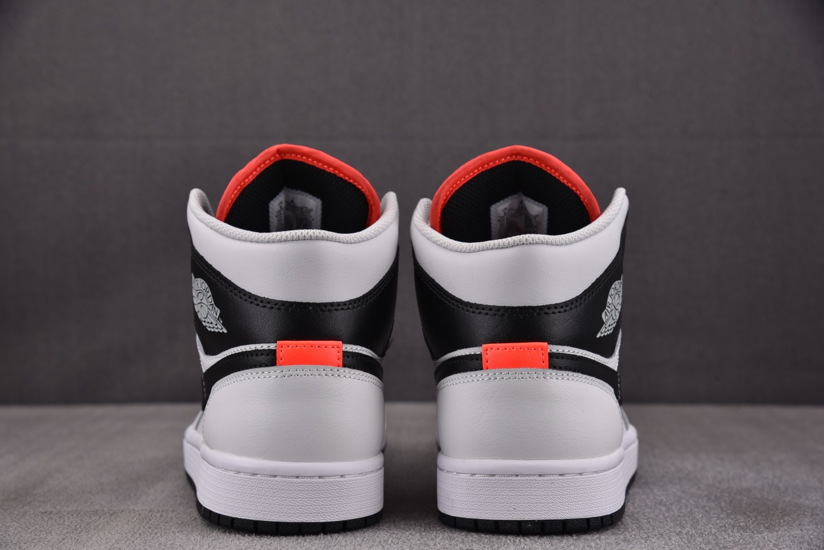 AJlow 尺码:40-46纯原版出品-Air Jordan 1 Mid 'Summit White I