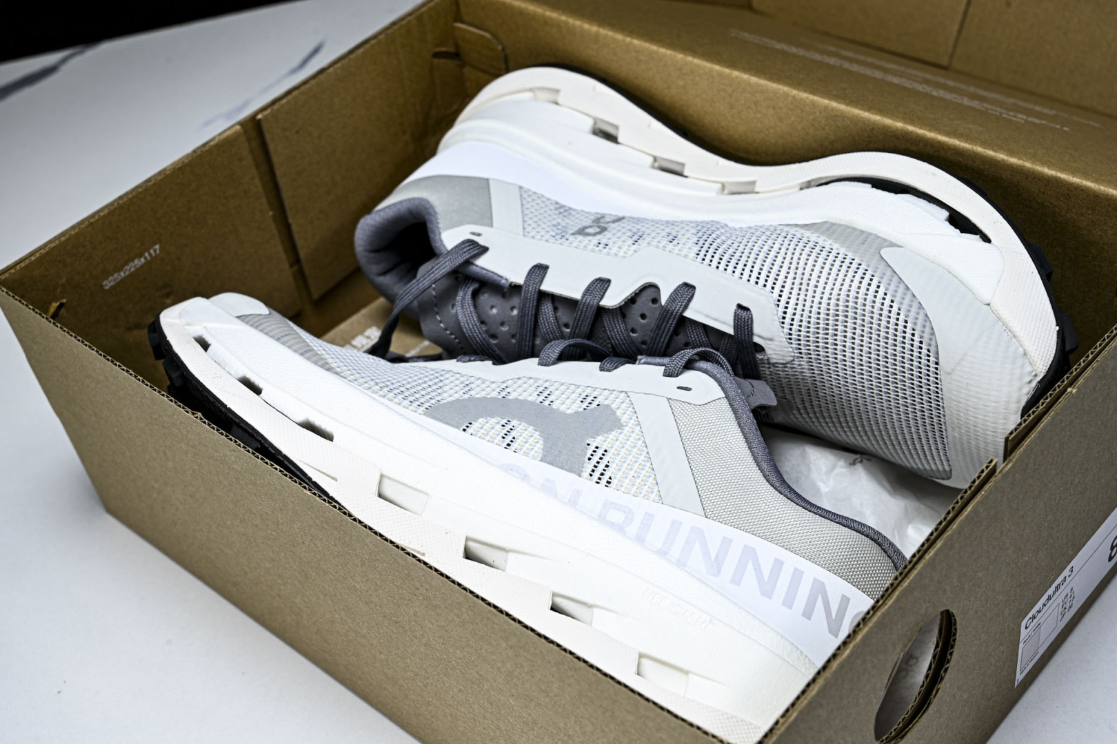 On昂跑 尺码:36-45纯原版出品-纯原ON昂跑 CLOUD ULTRA 3 男女士越野跑鞋缓震支撑能