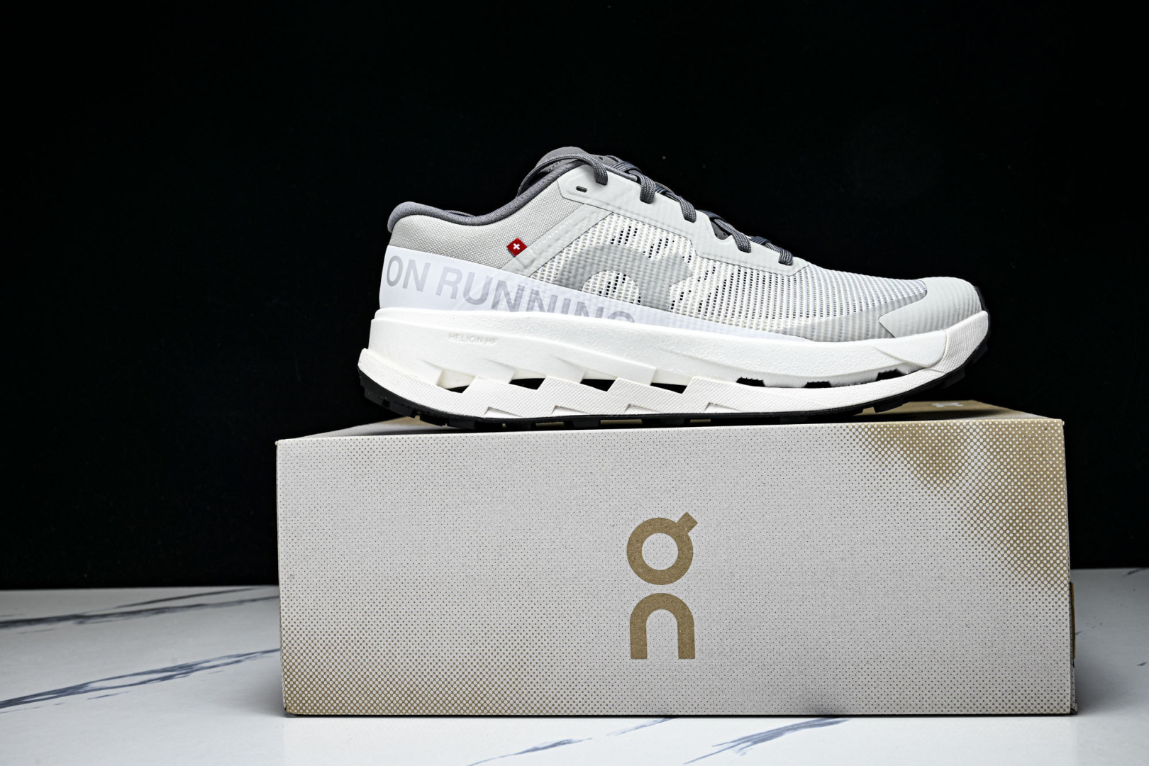 On昂跑 尺码:36-45纯原版出品-纯原ON昂跑 CLOUD ULTRA 3 男女士越野跑鞋缓震支撑能