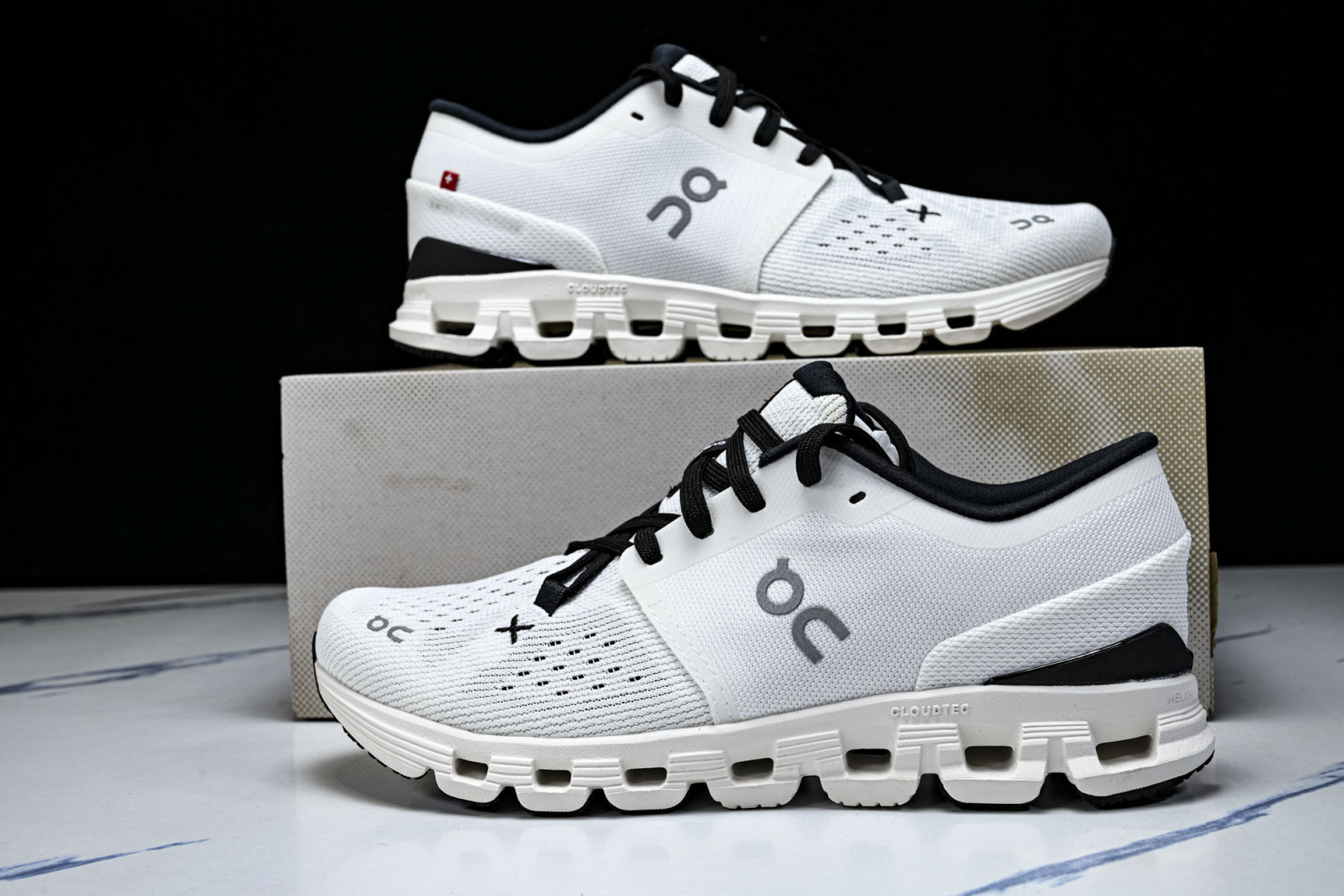 On昂跑 尺码:36-45纯原版出品-纯原On昂跑 Cloud X 4 男女款新一代综合训练鞋3WE Y