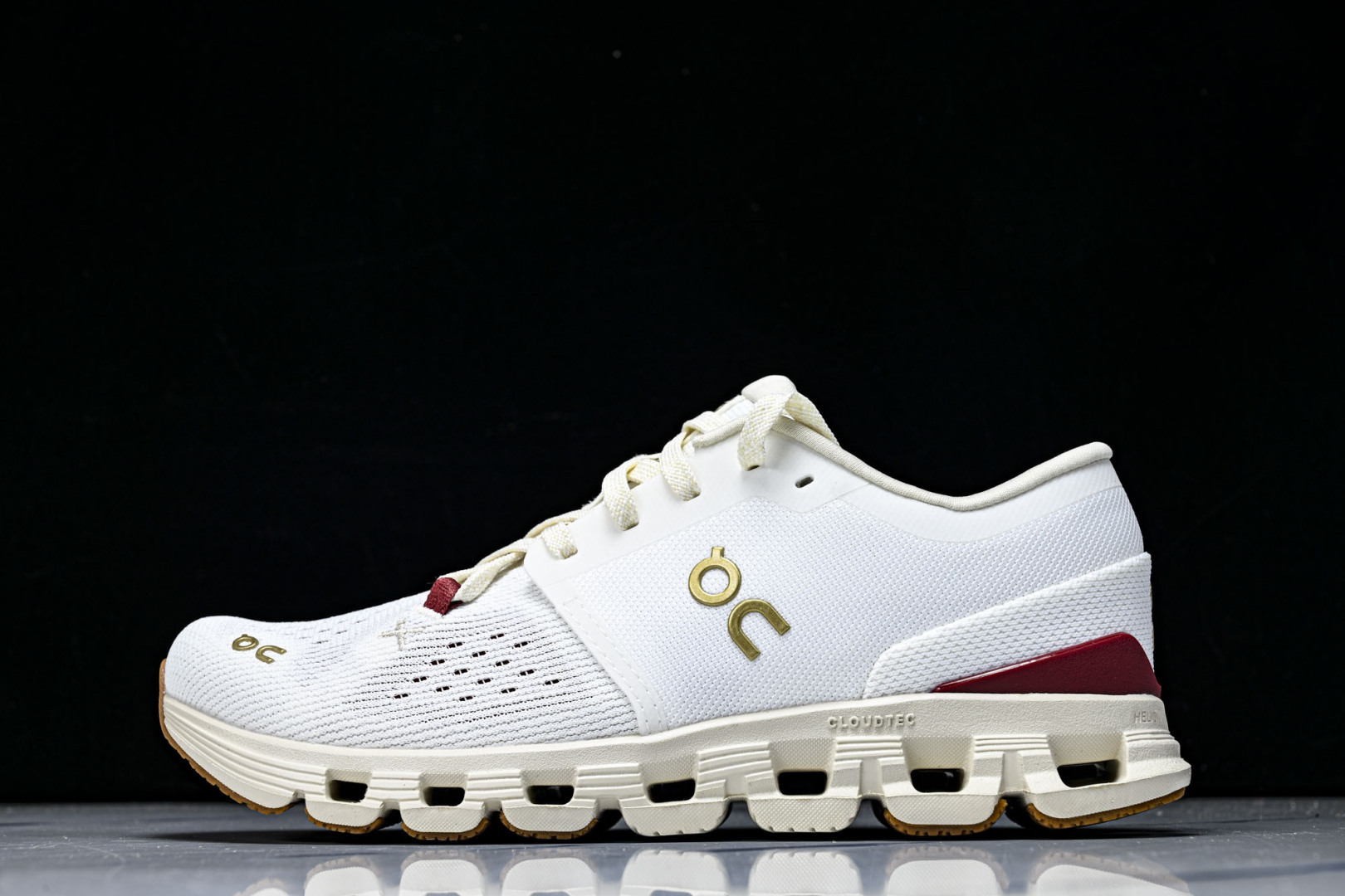 On昂跑 尺码:36-45纯原版出品-纯原On昂跑 Cloud X 4 男女款新一代综合训练鞋3WF Y
