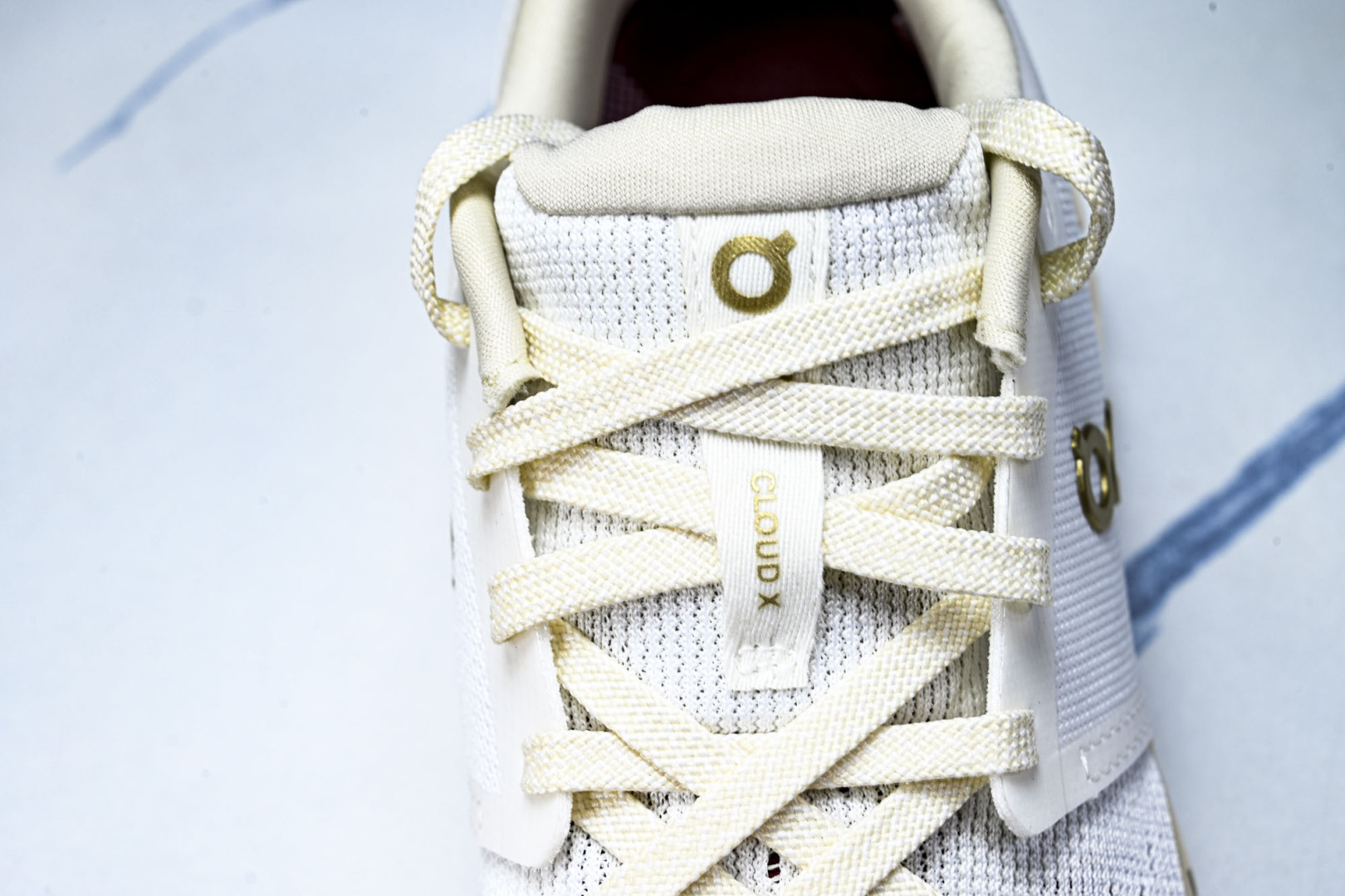 On昂跑 尺码:36-45纯原版出品-纯原On昂跑 Cloud X 4 男女款新一代综合训练鞋3WF Y