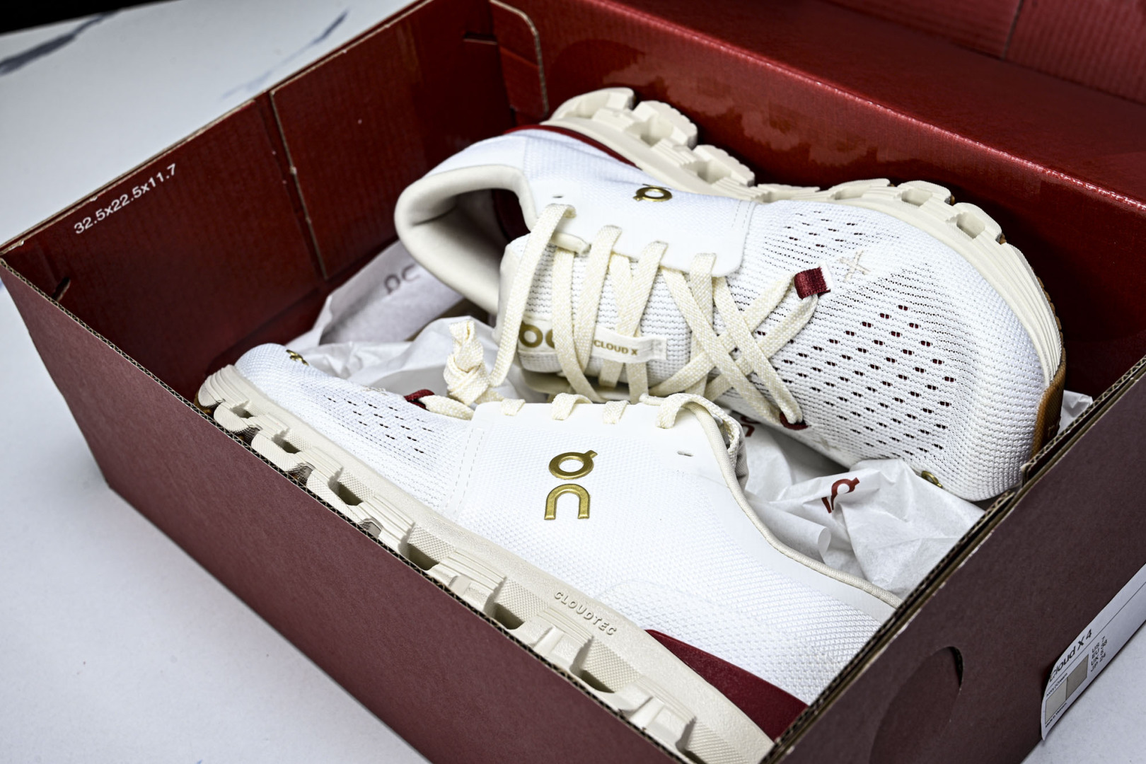 On昂跑 尺码:36-45纯原版出品-纯原On昂跑 Cloud X 4 男女款新一代综合训练鞋3WF Y