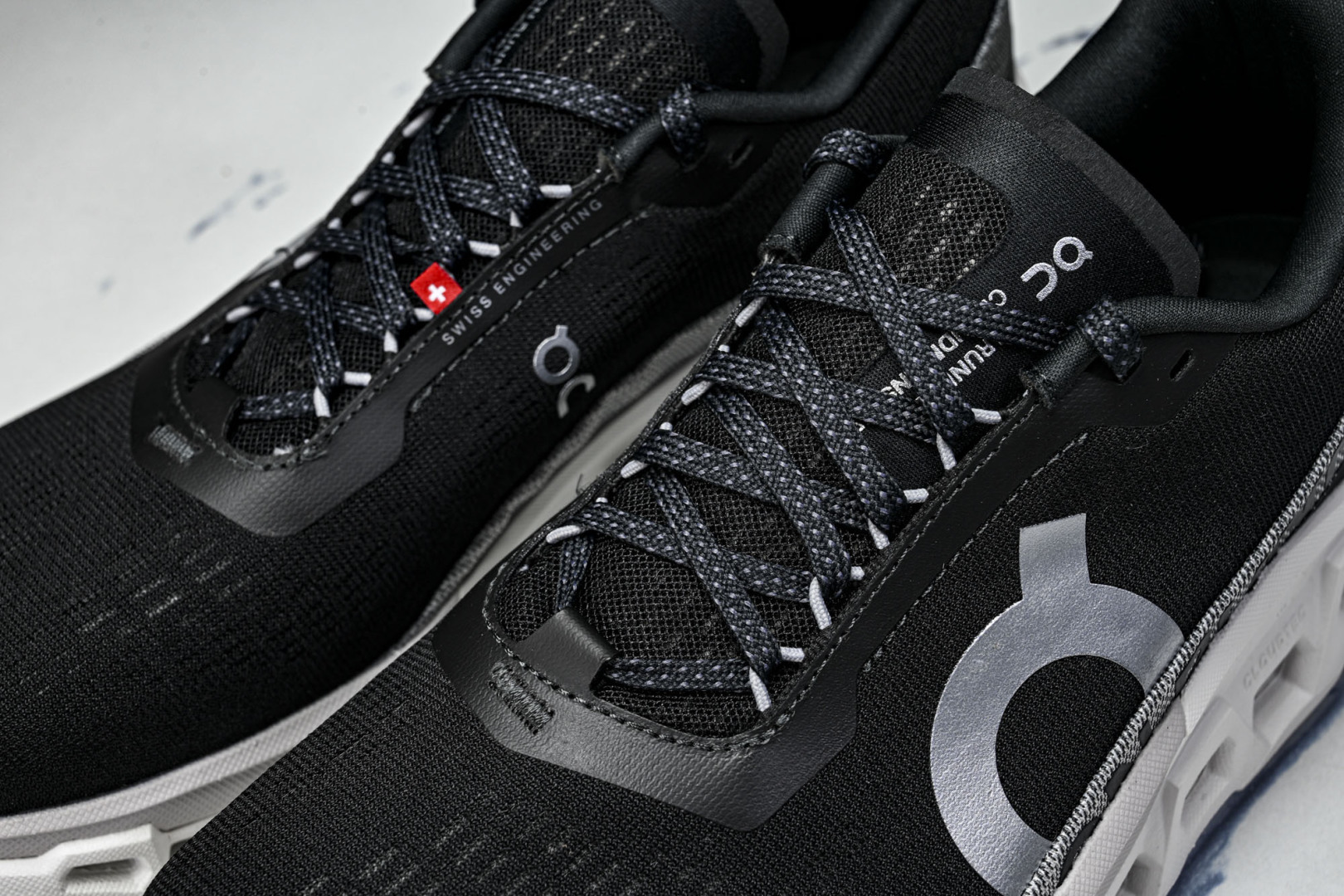 On昂跑 尺码:36-45纯原版出品-纯原ON昂跑 Cloudmonster 2 怪兽二代轻量缓震透气男