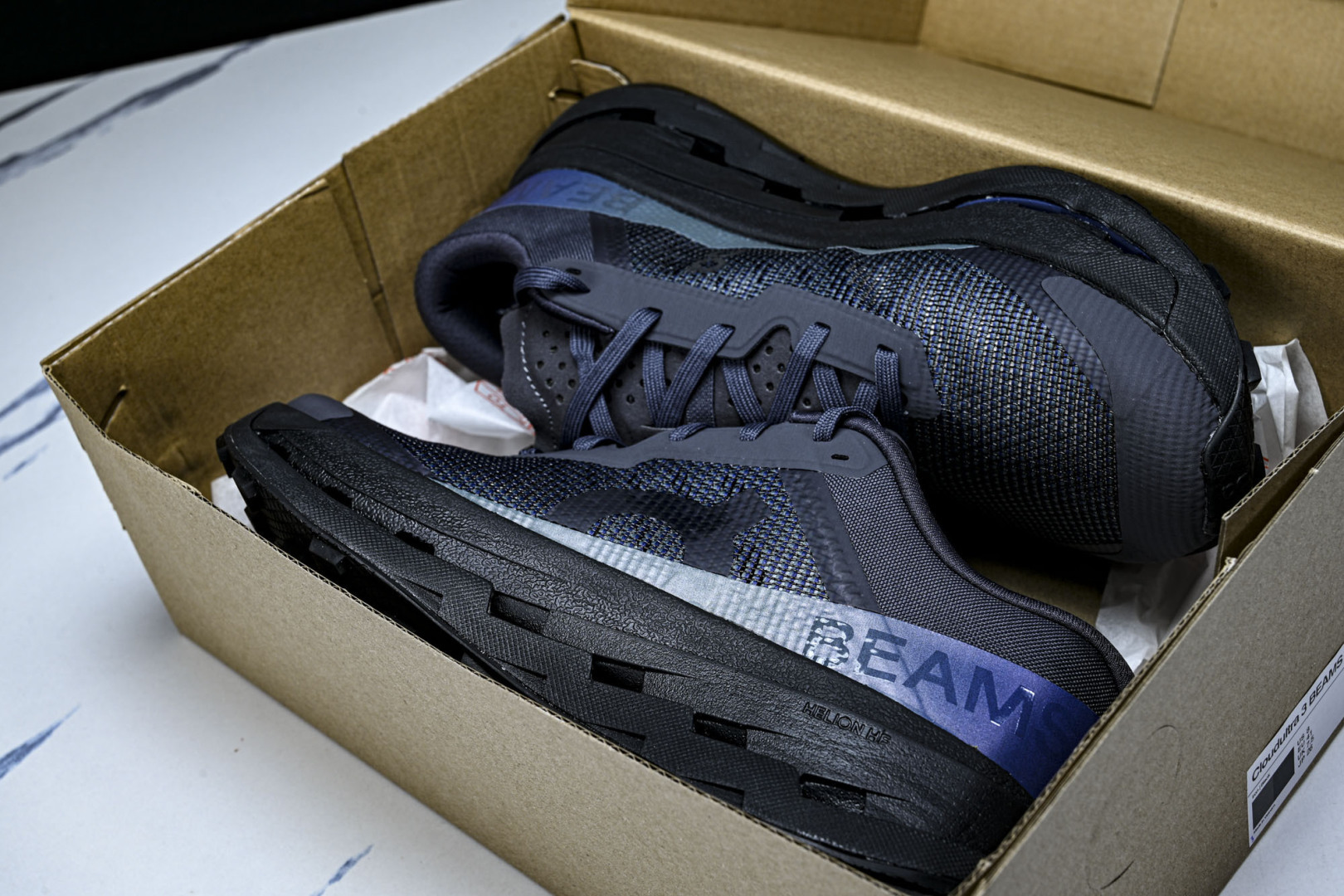 On昂跑 尺码:36-45纯原版出品-纯原ON昂跑 Cloudmonster 2 怪兽二代轻量缓震透气男