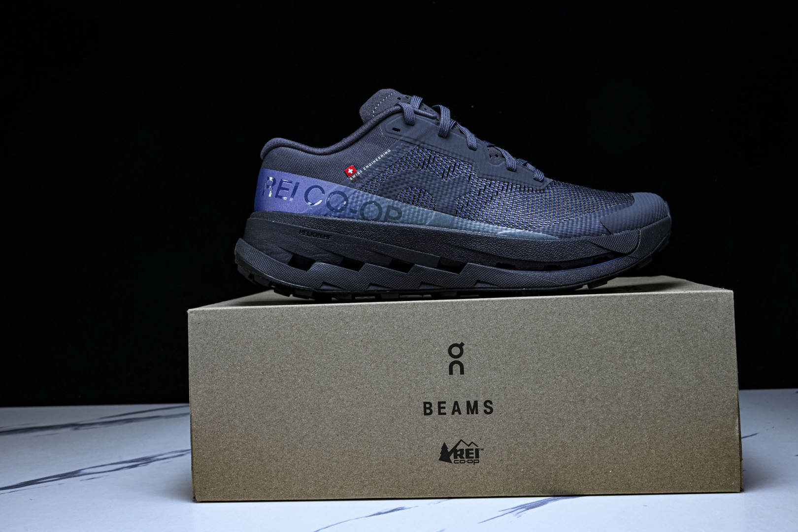 On昂跑 尺码:36-45纯原版出品-纯原ON昂跑 Cloudmonster 2 怪兽二代轻量缓震透气男