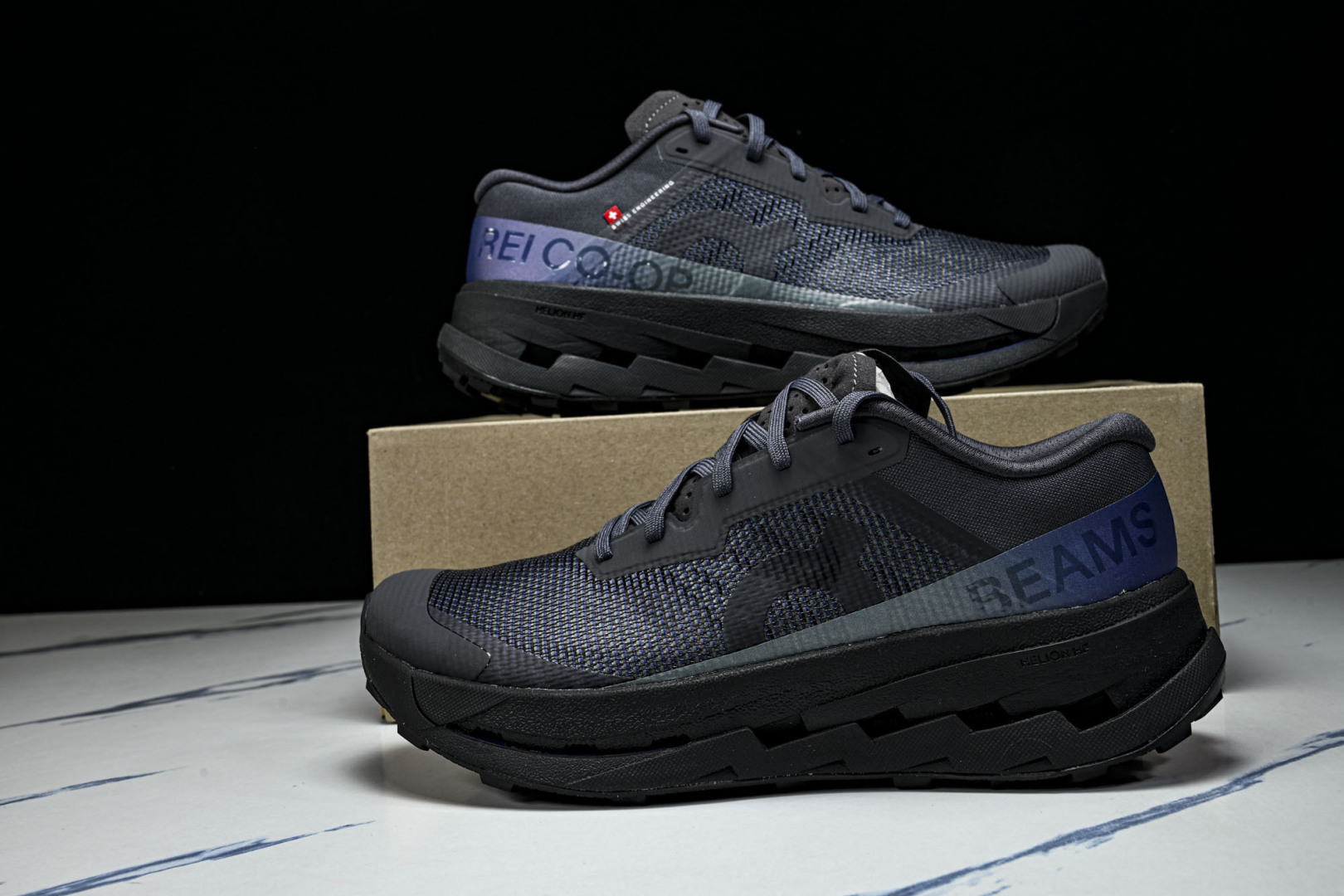 On昂跑 尺码:36-45纯原版出品-纯原ON昂跑 Cloudmonster 2 怪兽二代轻量缓震透气男