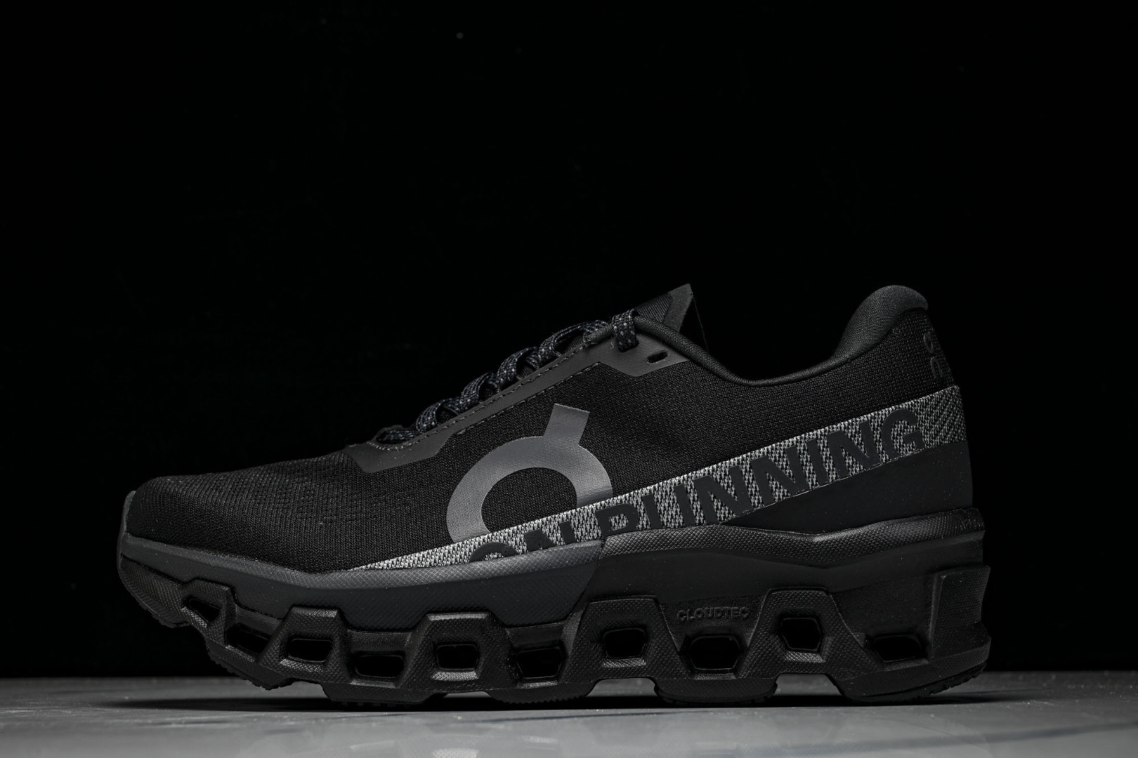 On昂跑 尺码:36-45纯原版出品-纯原ON昂跑 Cloudmonster 2 怪兽二代轻量缓震透气男
