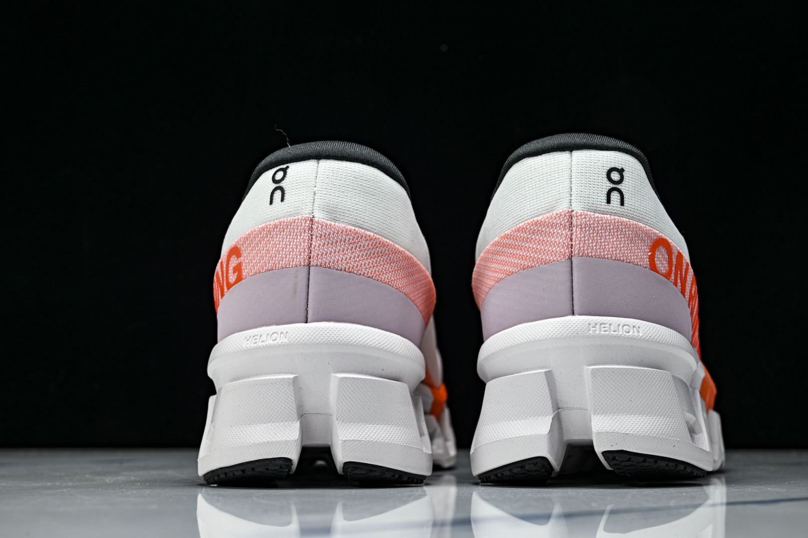 On昂跑 尺码:36-45纯原版出品-纯原ON昂跑 Cloudmonster 2 怪兽二代轻量缓震透气男