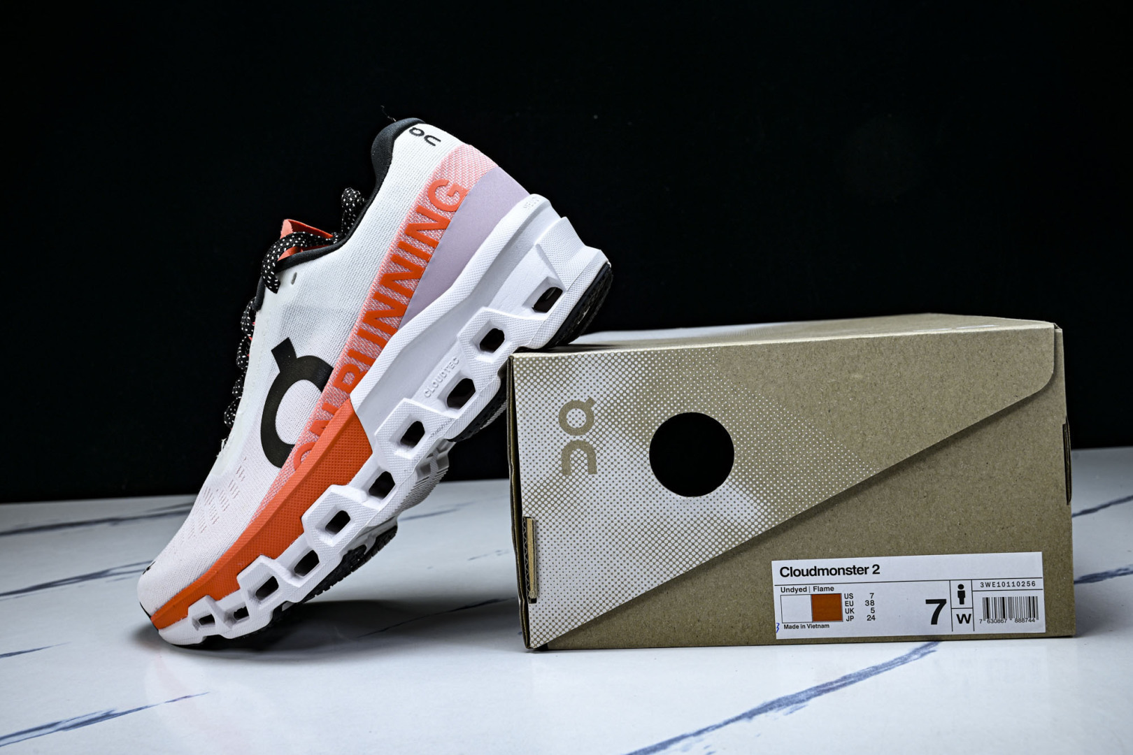 On昂跑 尺码:36-45纯原版出品-纯原ON昂跑 Cloudmonster 2 怪兽二代轻量缓震透气男