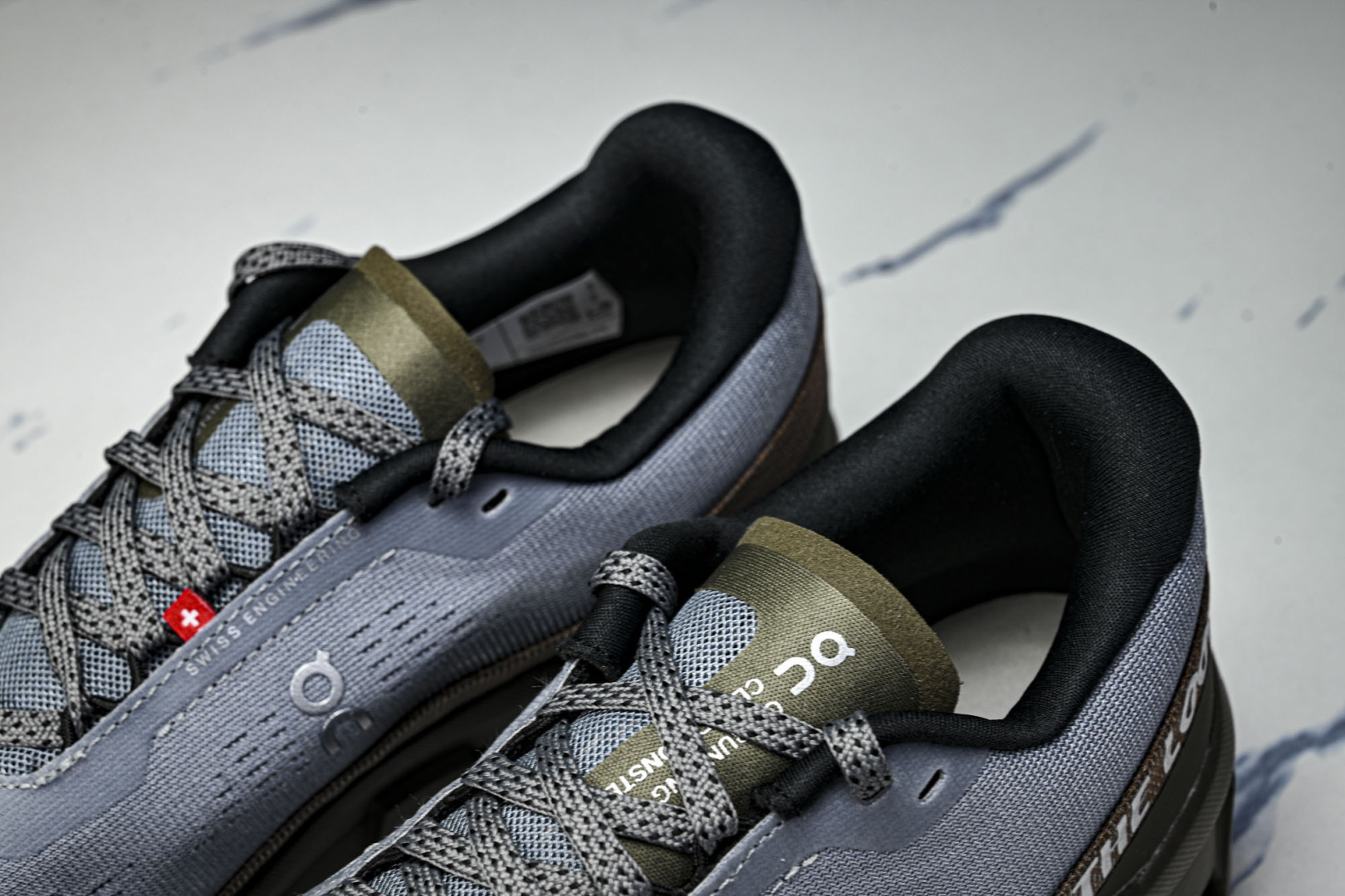 On昂跑 尺码:36-45纯原版出品-纯原ON昂跑 Cloudmonster 2 怪兽二代轻量缓震透气男