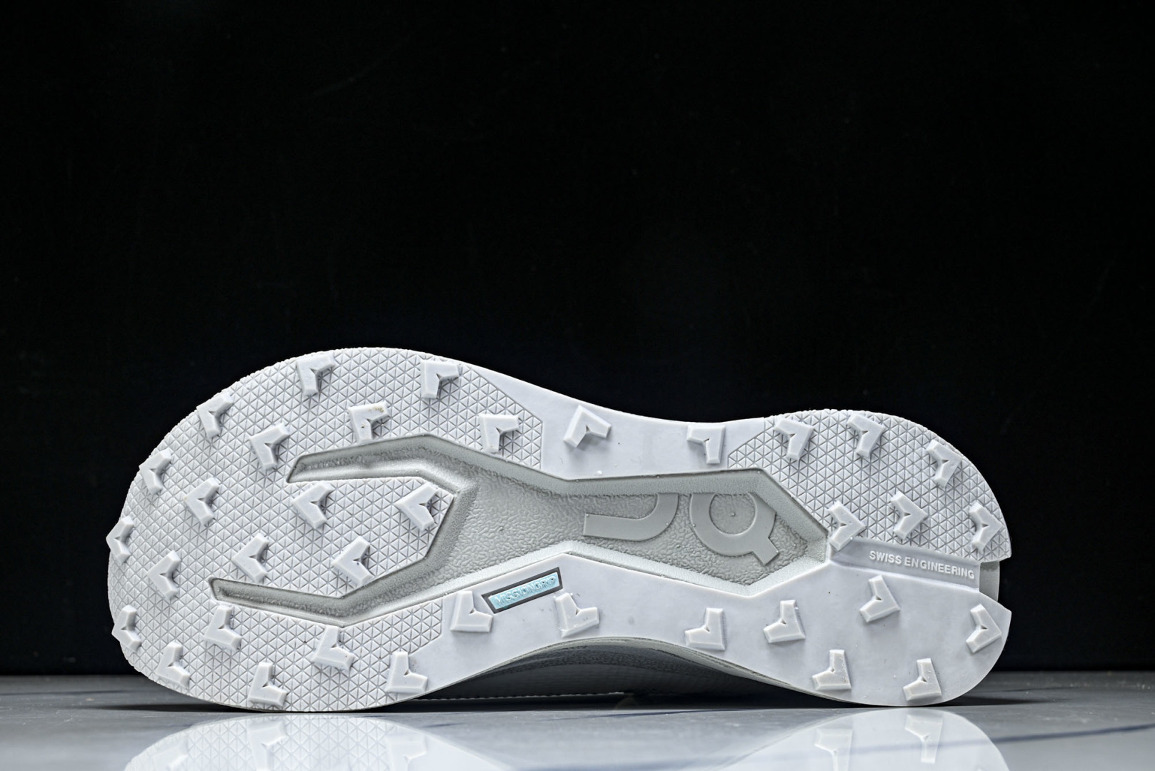 On昂跑 尺码:36-45纯原版出品-纯原On昂跑 Cloudtilt 新款男女款轻量休闲鞋 3MF Y