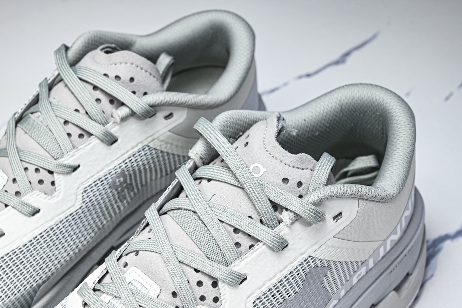 On昂跑 尺码:36-45纯原版出品-纯原On昂跑 Cloudtilt 新款男女款轻量休闲鞋 3MF Y