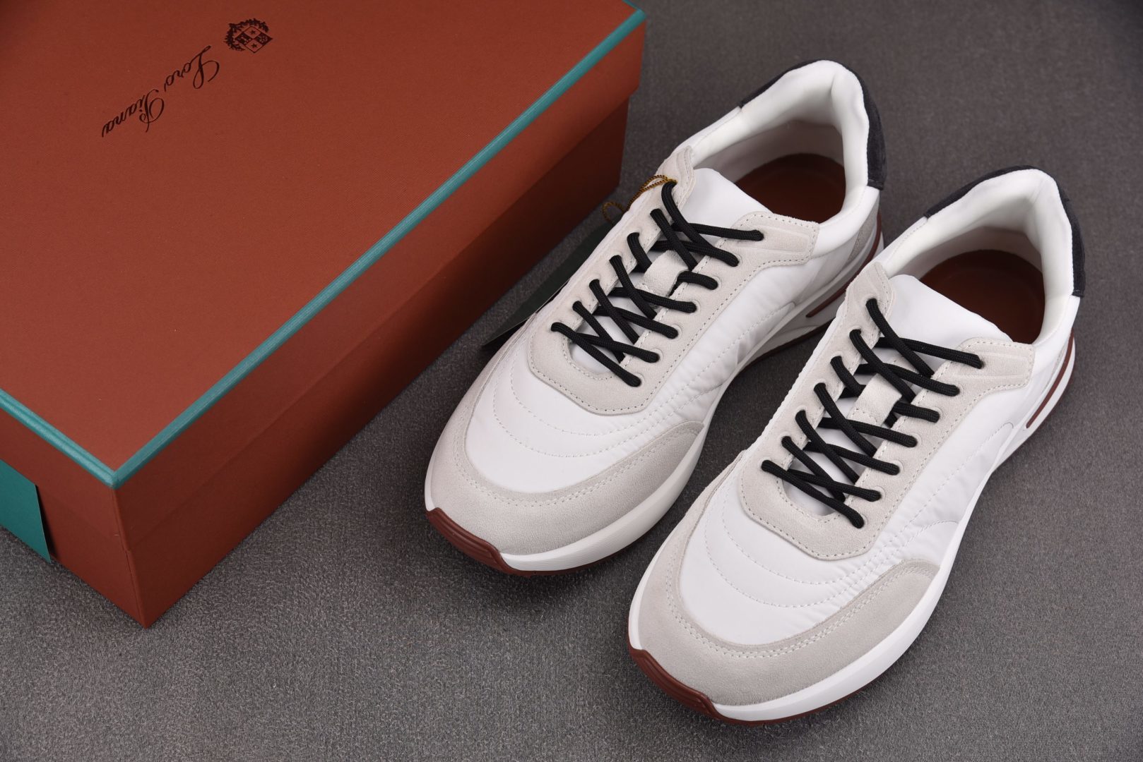 纯原出品-Loro Piana Week-End Walk LP 老钱风 休闲系列 FAM1719 白色