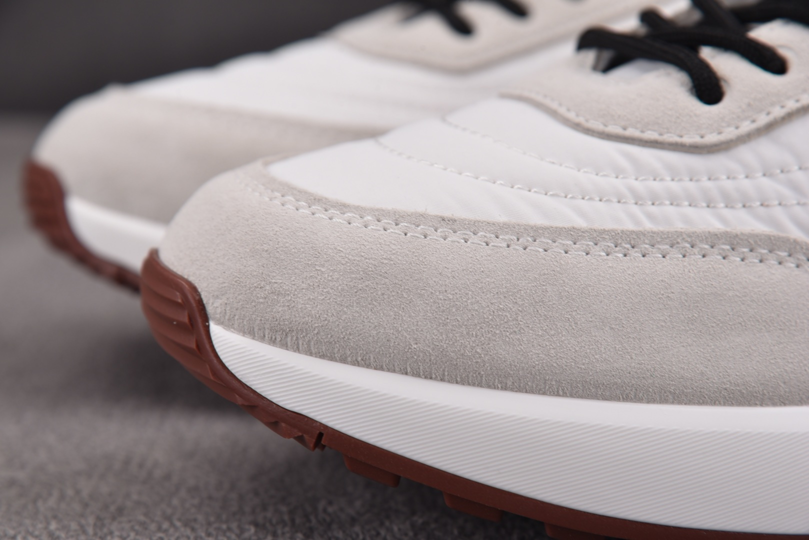 纯原出品-Loro Piana Week-End Walk LP 老钱风 休闲系列 FAM1719 白色