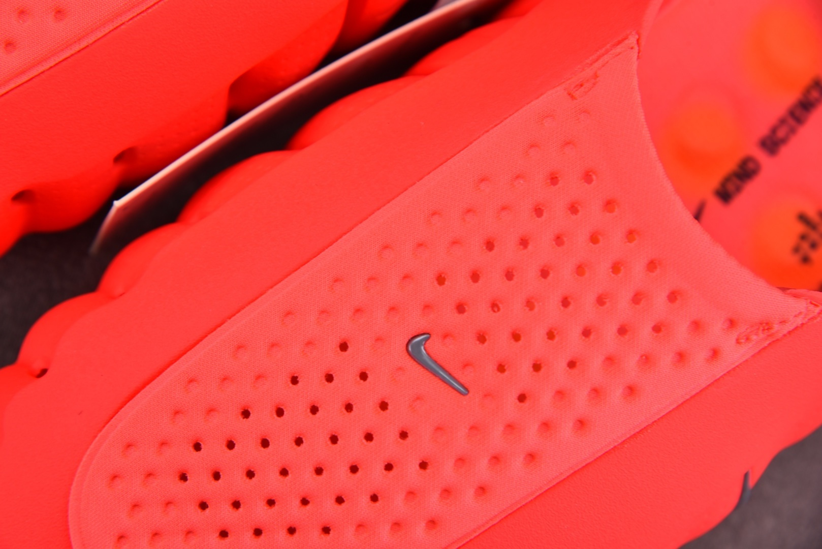 Mind 尺码:36-47.5纯原版出品-NK Mind 001 Slide Solar Red 红色 
