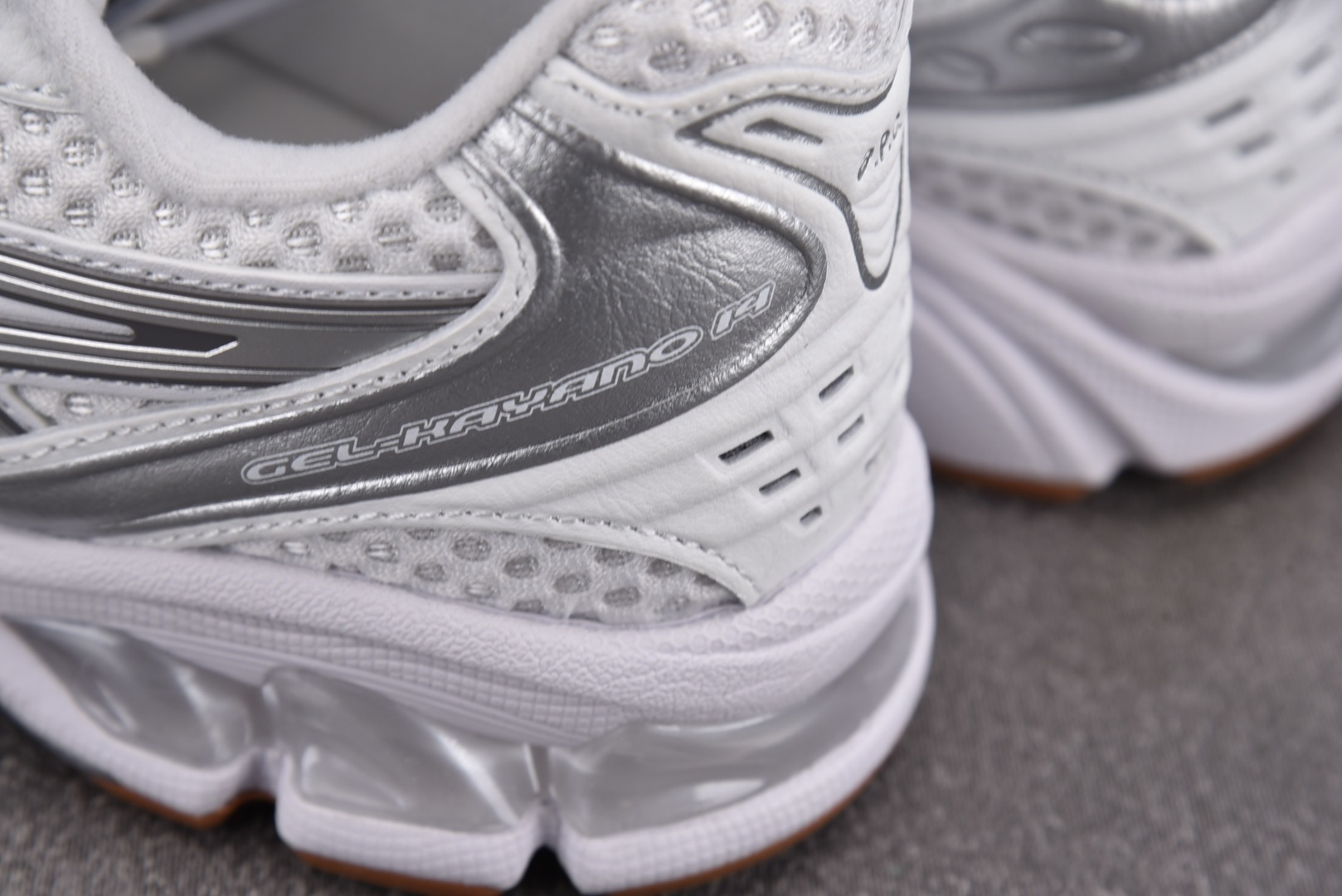 ASICS 尺码:36-47纯原版出品-Asics Gel-Kayano 14 亚瑟士男女复古耐磨低帮休
