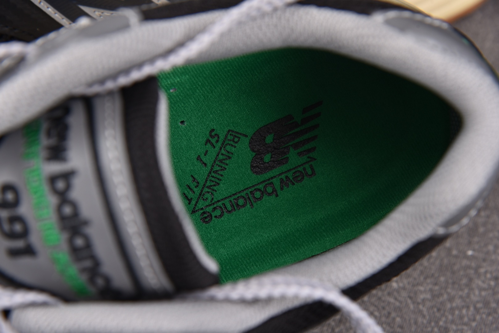 NB991 尺码:36-46.5纯原版出品-New Balance 991v2 MiUK Up Ther