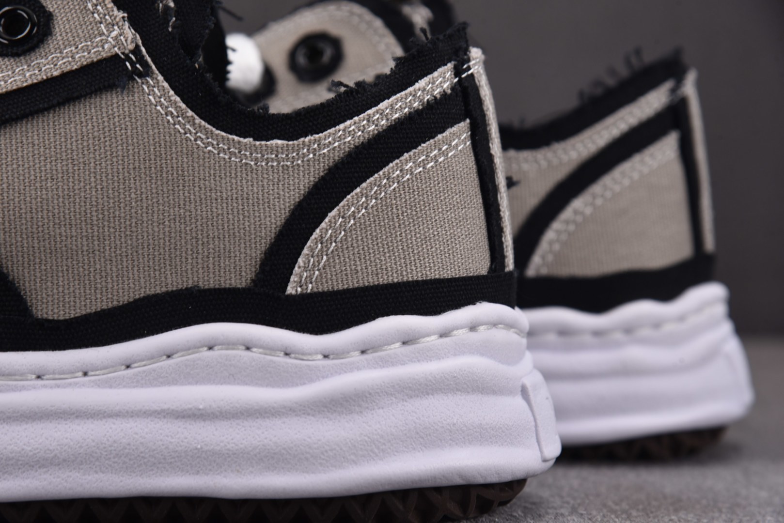 MMY 三原 尺码:36-44纯原版出品-MIHARA YASUHIRO 灰色 No.717 YZ022
