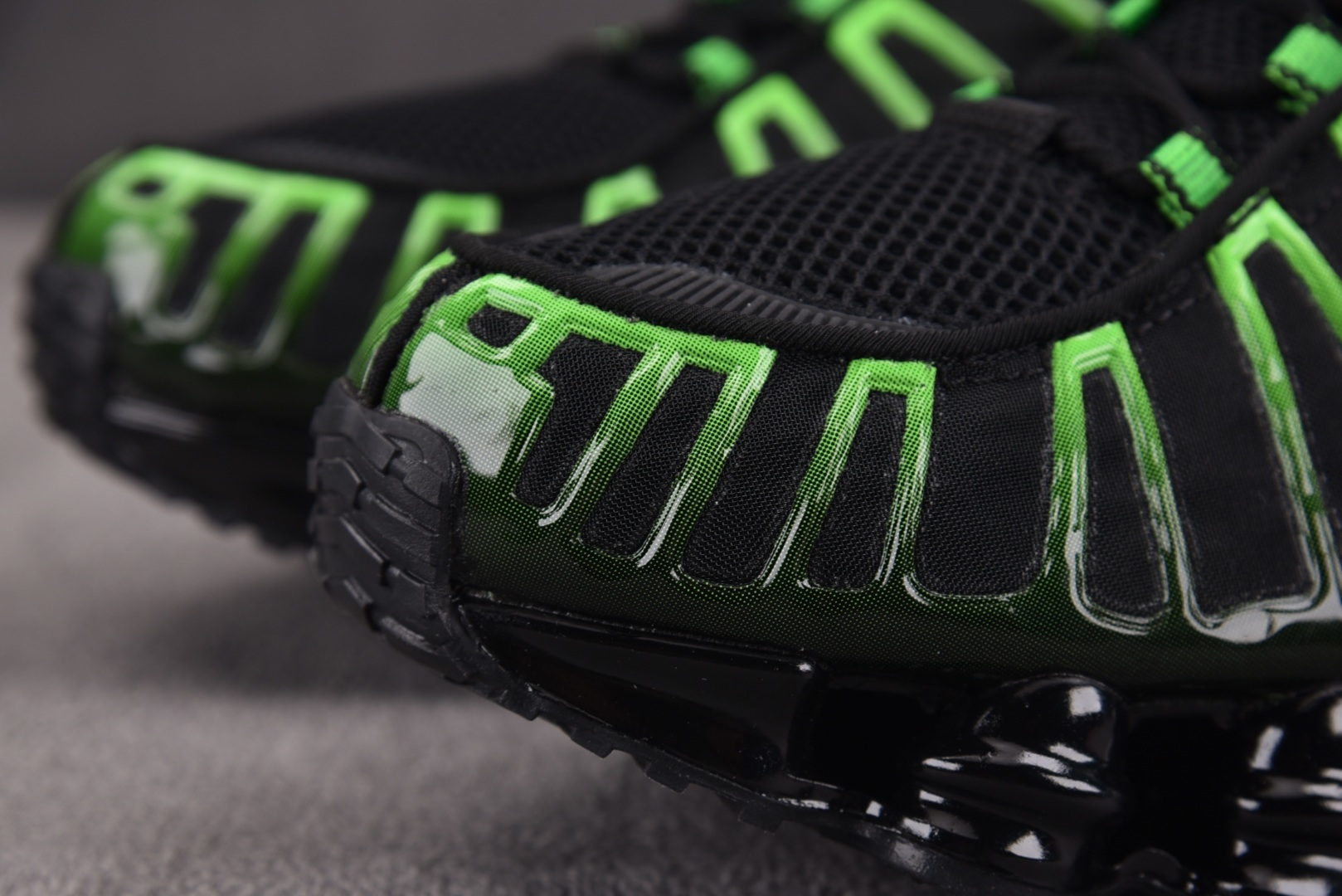 Mam 尺码:39-47.5纯原版出品-NK Shox TL Black Green Strike 黑绿