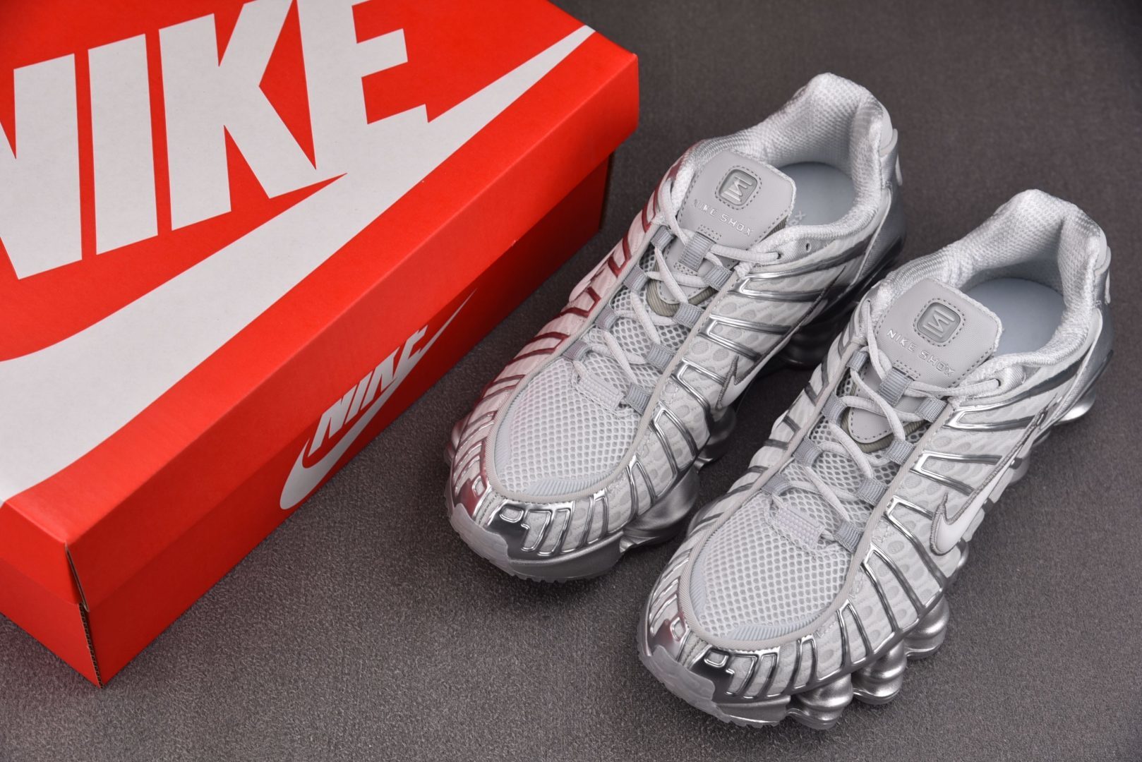 Mam 尺码:39-47.5纯原版出品-NK Shox TL Chrome (Women's) 银色 A