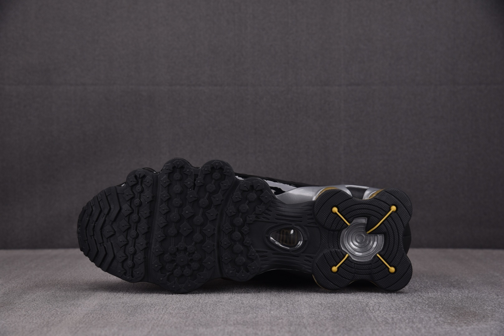 Mam 尺码:39-47.5纯原版出品-NK Shox TL Neymar 黑金 BV1388-001 