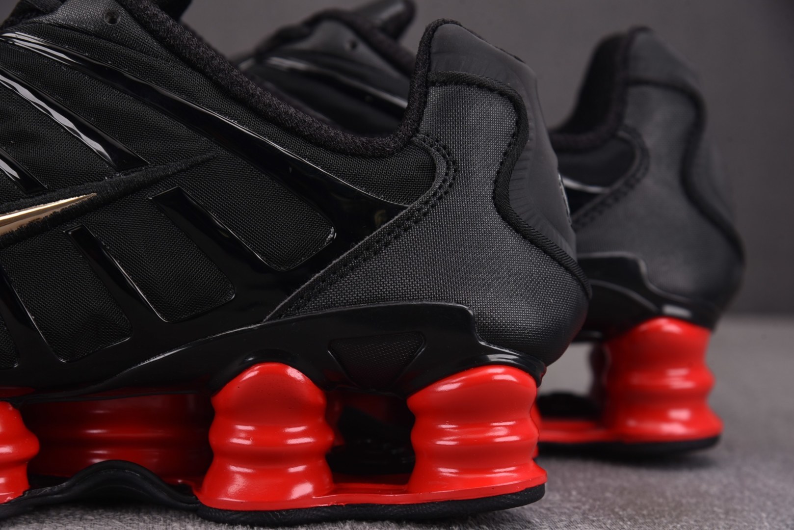 Mam 尺码:39-47.5纯原版出品-NK Shox TL 黑金 CI0987-001 YZ002尺码