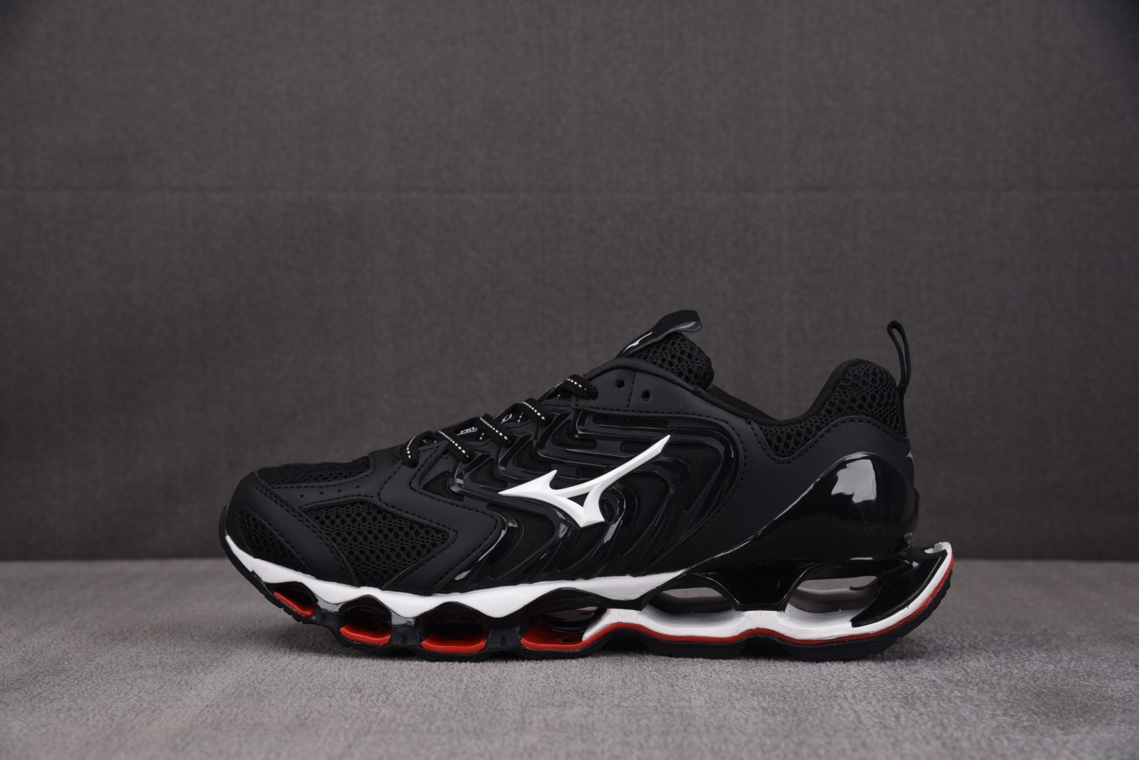 Mizuno Wave Prophecy 14S 黑白J1GC 尺寸36-46YZ039