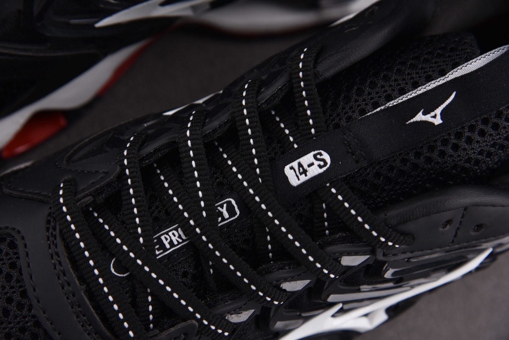 Mizuno Wave Prophecy 14S 黑白J1GC 尺寸36-46YZ039