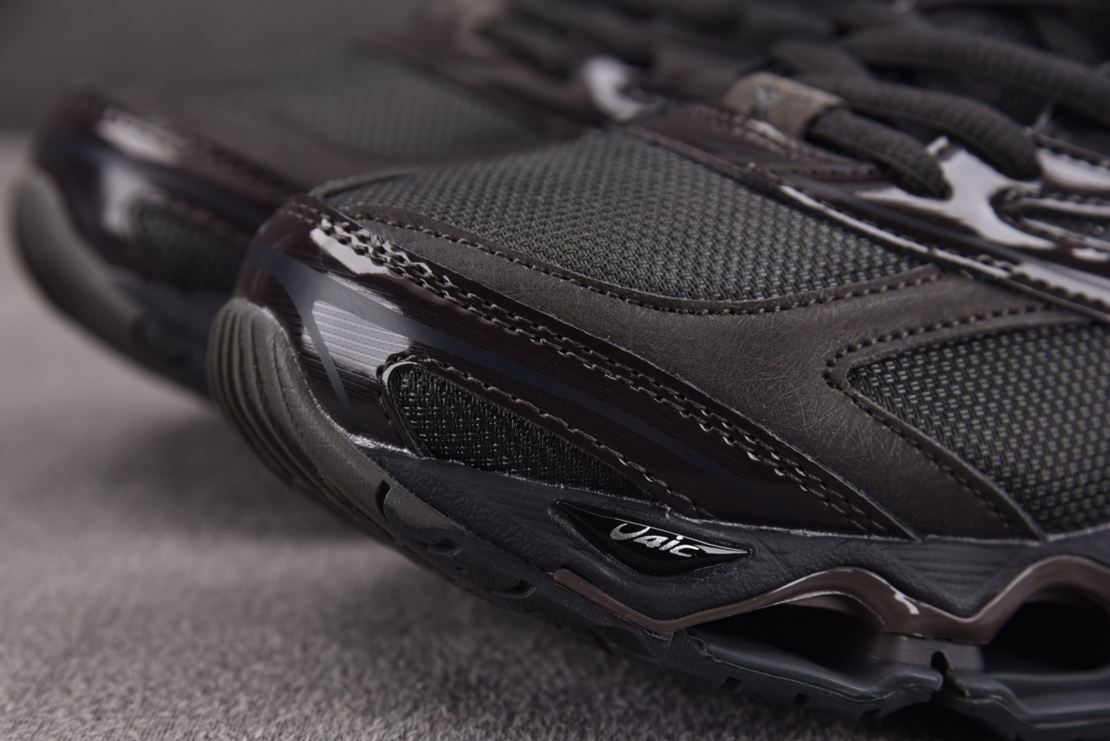 Mizuno Wave Prophecy LS VA 黑褐色 D1GD尺寸36-46YZ039