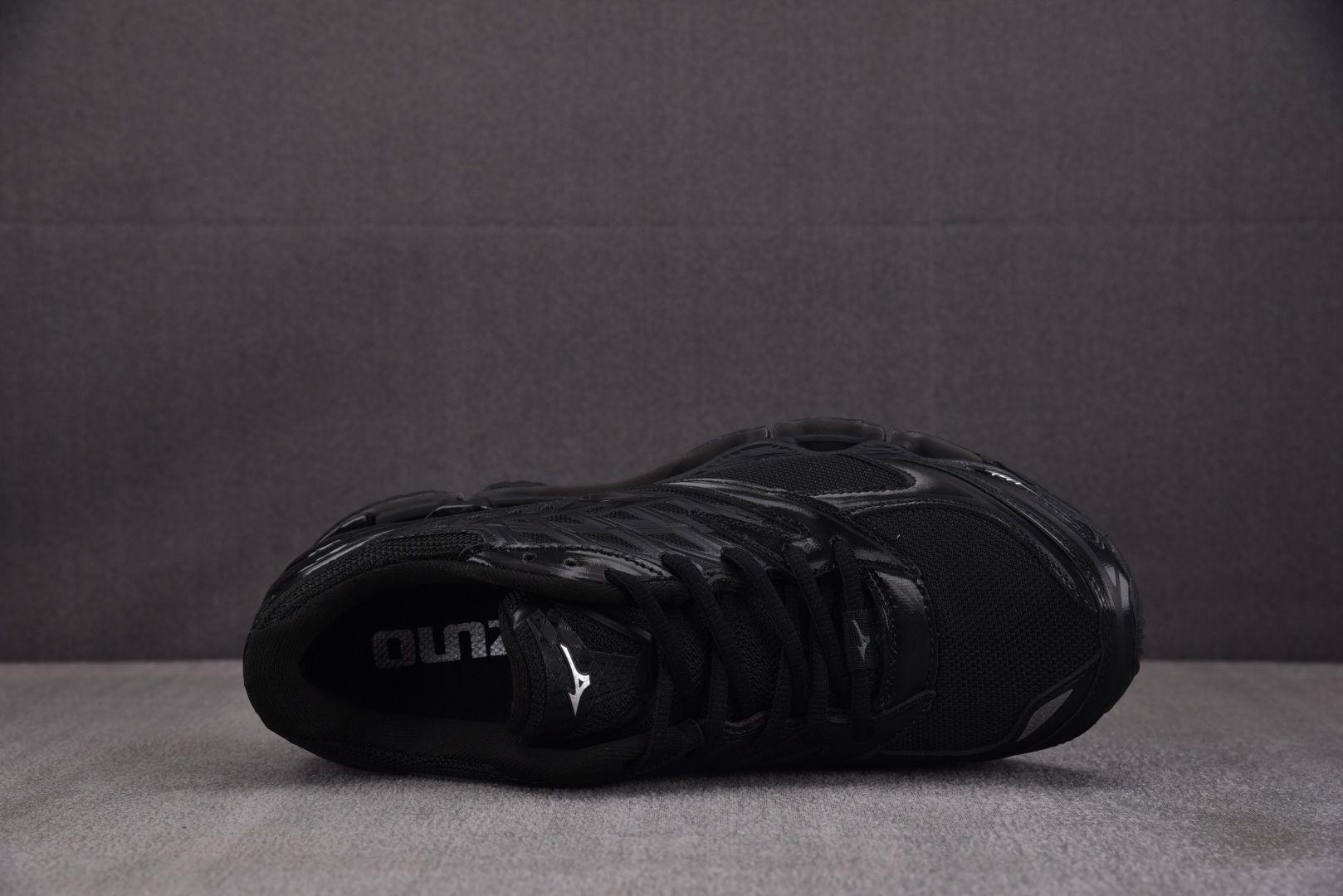 Mizuno Wave Prophecy LS 黑色 D1GA尺寸36-46YZ039
