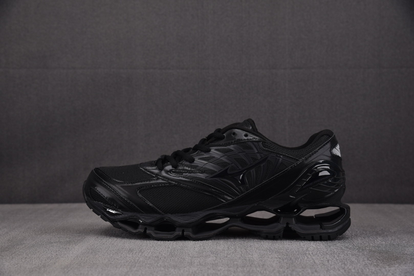 Mizuno Wave Prophecy LS 黑色 D1GA尺寸36-46YZ039