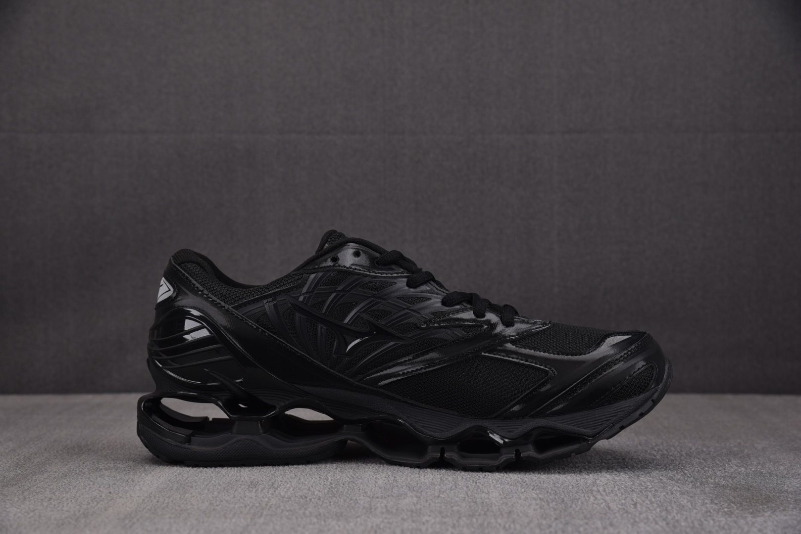 Mizuno Wave Prophecy LS 黑色 D1GA尺寸36-46YZ039